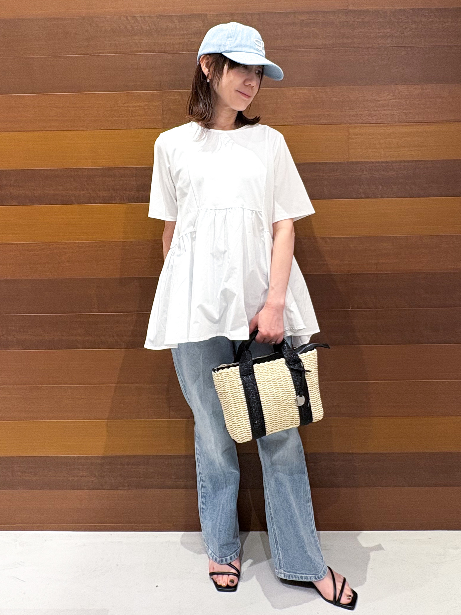 juunさんの「OPAQUE.CLIP｜ペプラムドッキングカットソー【洗濯機OK】」を使ったコーディネート