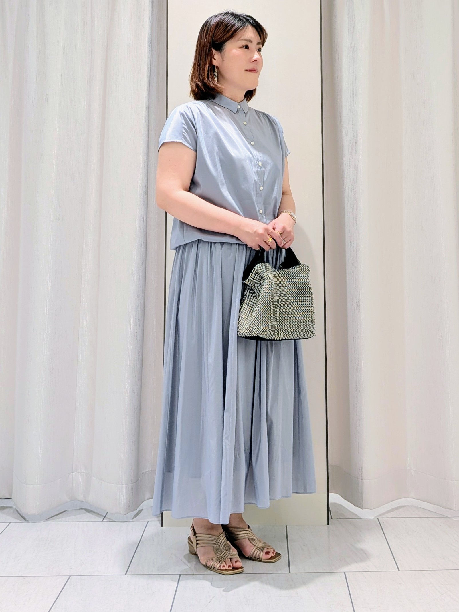 Onumaさんの「UNTITLED｜【セットアップ可/軽量/清涼感】ローンギャザーブラウス」を使ったコーディネート