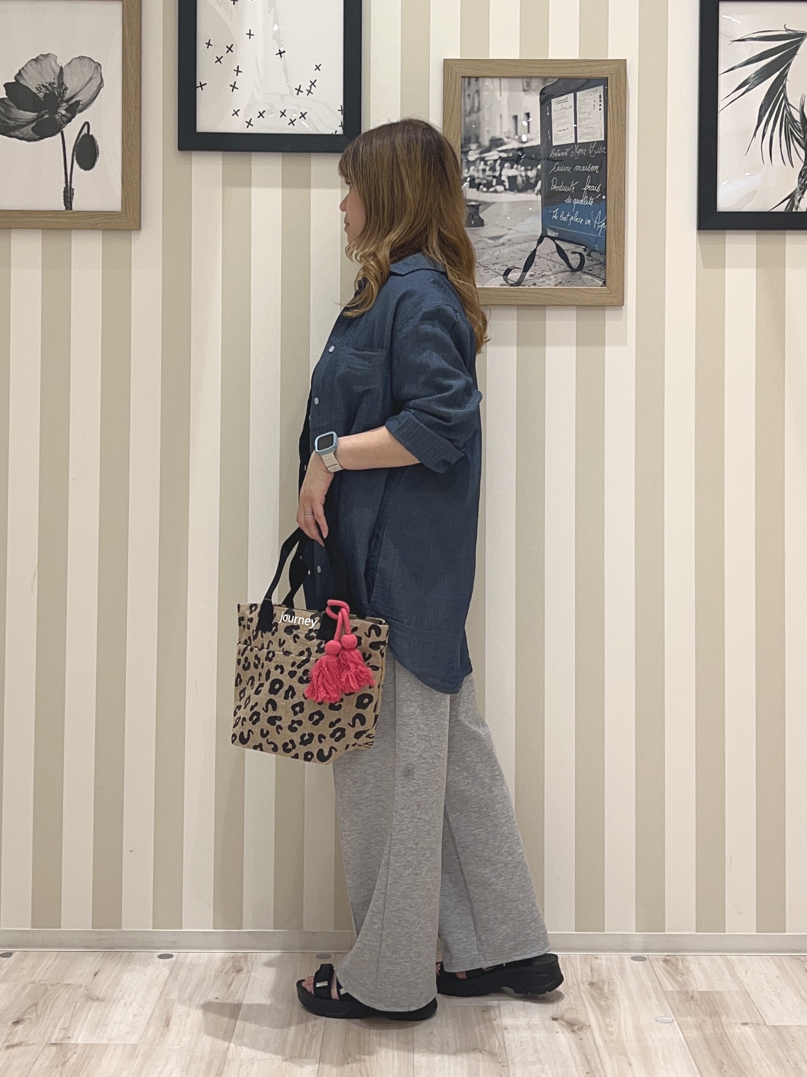 mさんの「SHOO･LA･RUE｜【毎日洗える/S-LL/UV】上半身すっきり 二の腕見せない5分袖ニット」を使ったコーディネート
