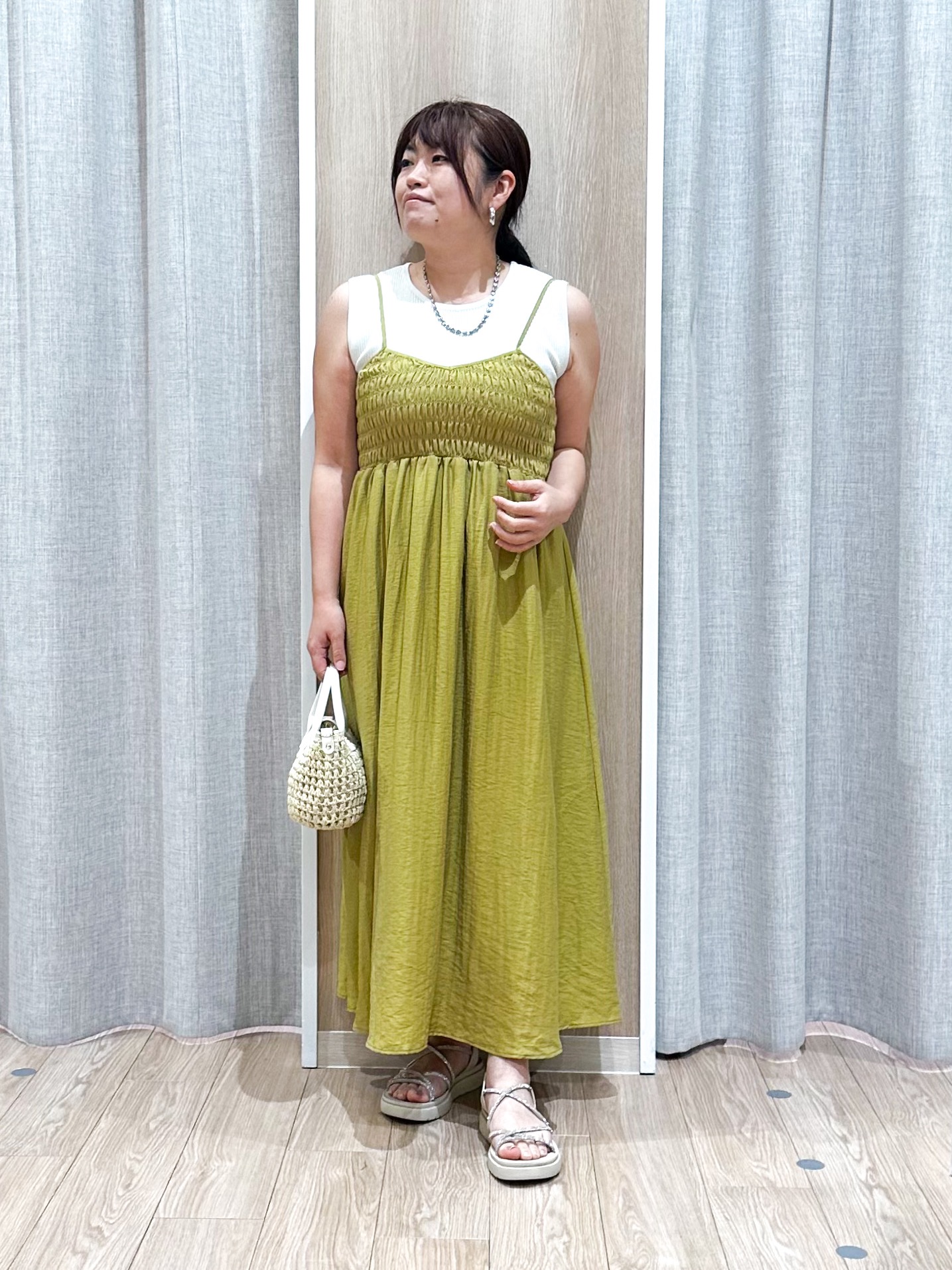 naoさんの「grove｜高評価！【洗える/名品】大人の透け感、シアーカーディガン」を使ったコーディネート