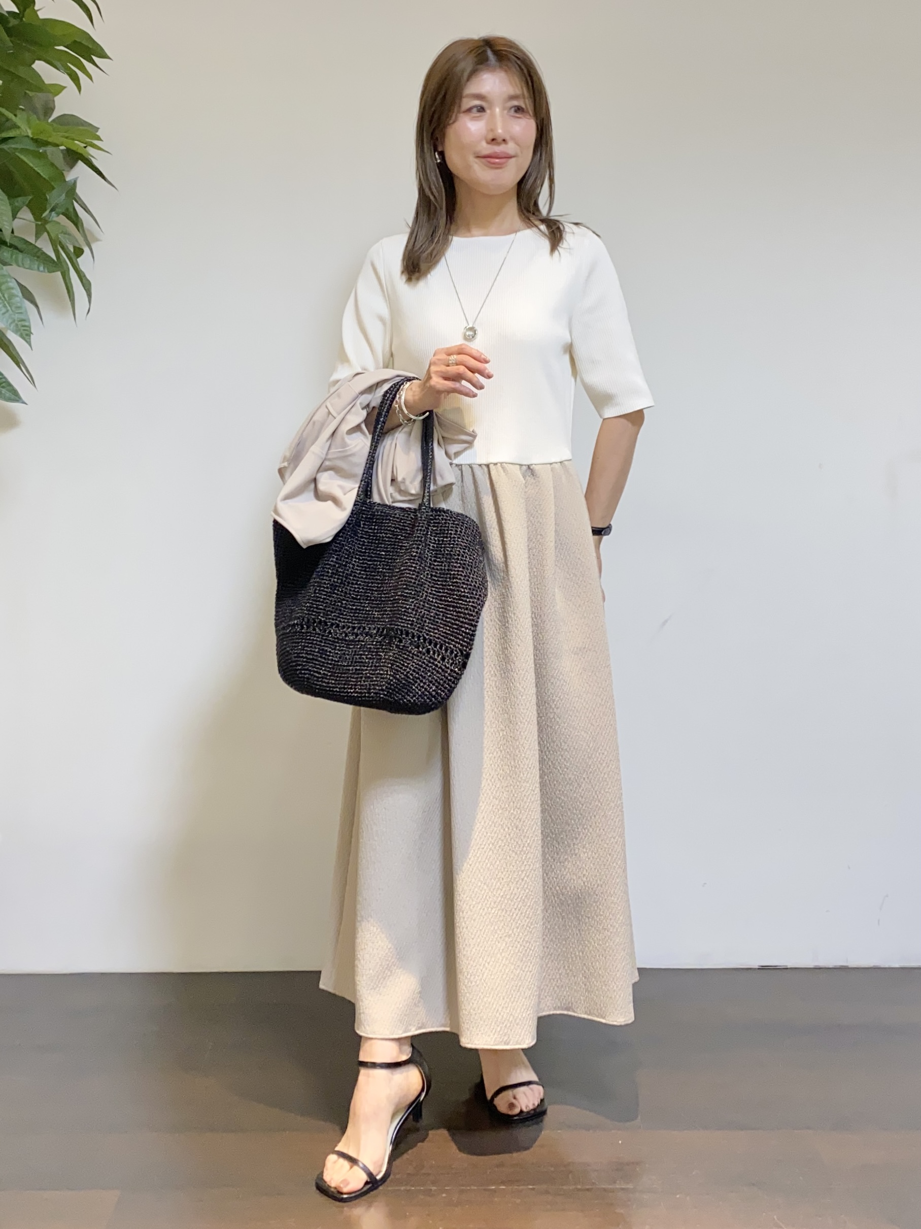 tomoさんの「UNTITLED｜◆【洗える】シアーブルゾン」を使ったコーディネート