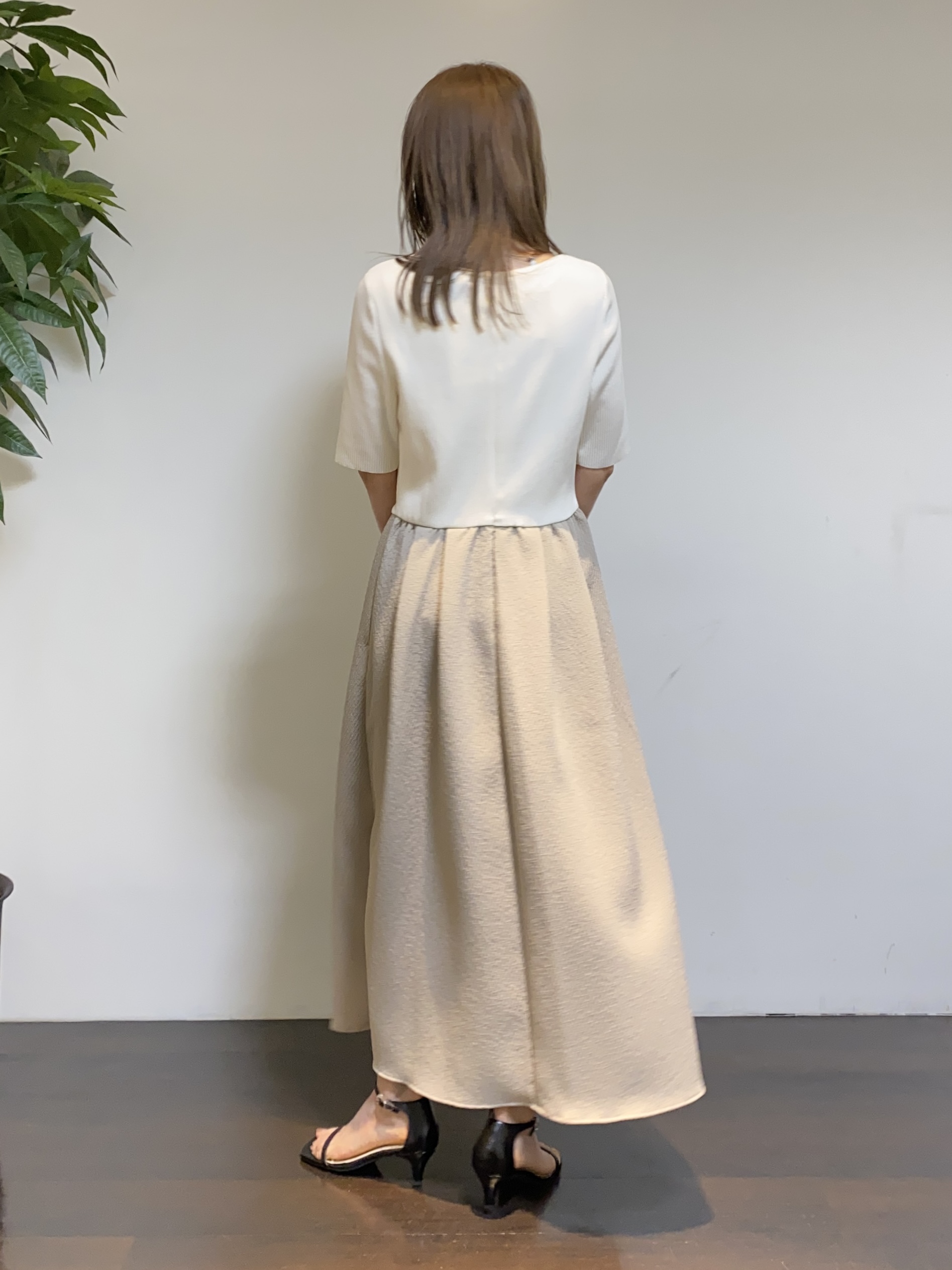 tomoさんの「UNTITLED｜◆【洗える】シアーブルゾン」を使ったコーディネート