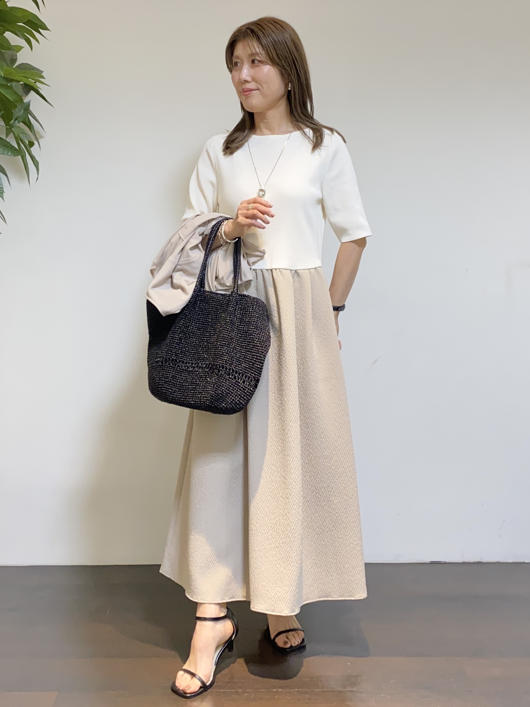 tomoさんの「UNTITLED｜◆【洗える】シアーブルゾン」を使ったコーディネート