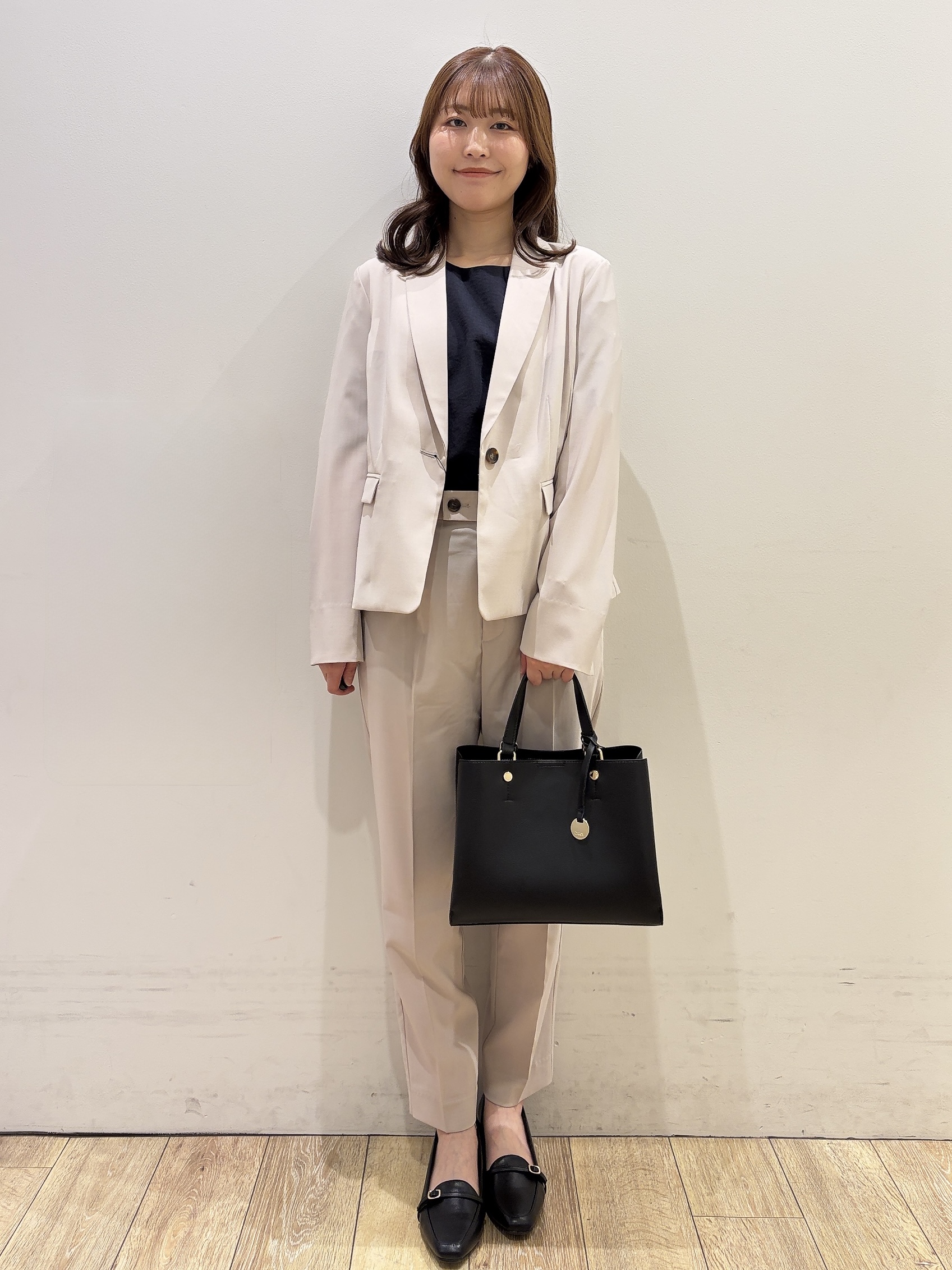 MOMOさんの「index｜【接触冷感／吸水速乾】セットアップ対応ストレッチテーラードジャケット《イージーアイロン／洗濯機OK／」を使ったコーディネート