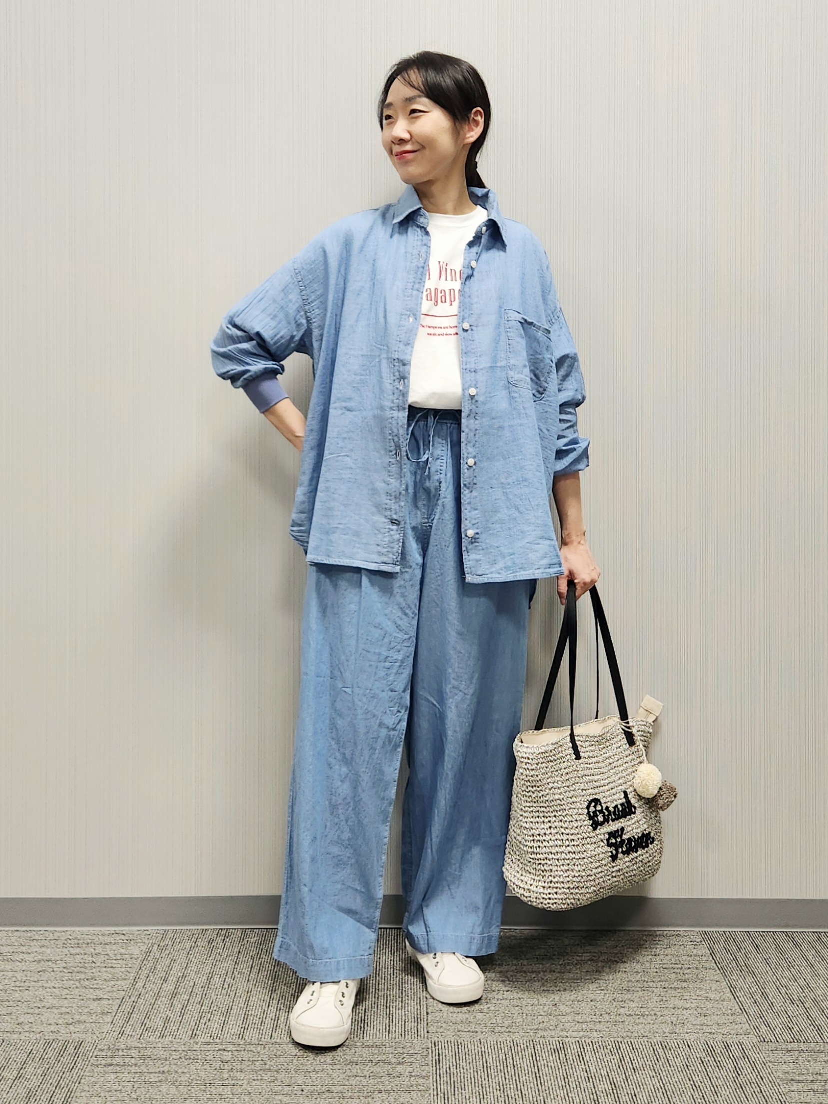 naraさんの「Dessin｜【洗える】オーガニックコットンロゴTシャツ」を使ったコーディネート