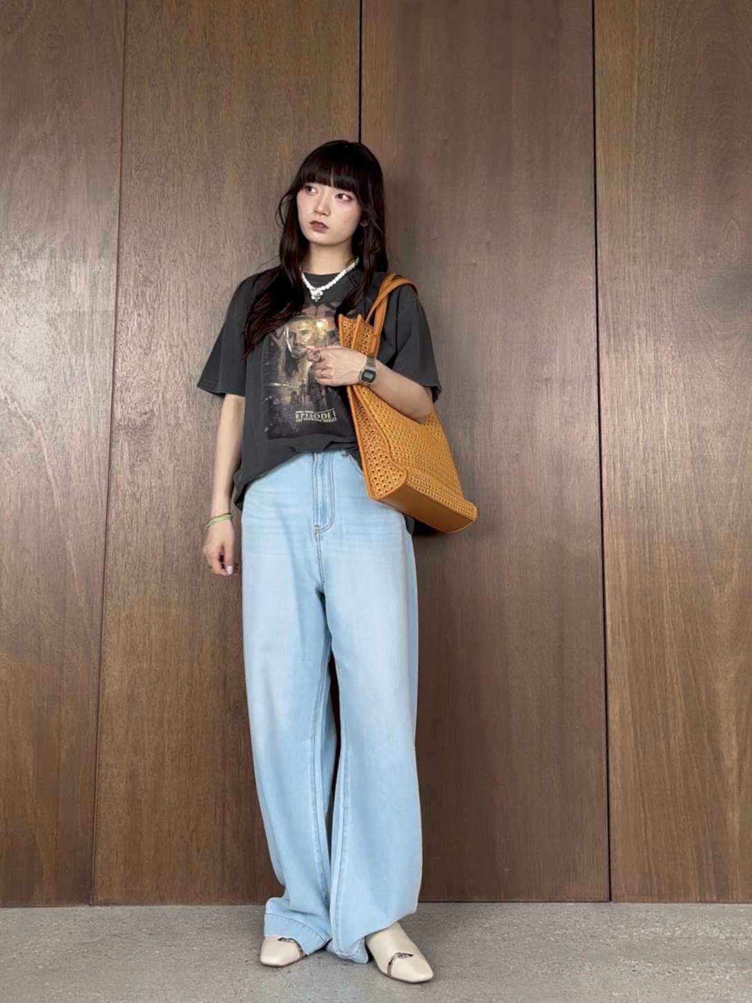 ibukiさんの「INDIVI｜【LE VERNIS】Toe ring Mules」を使ったコーディネート