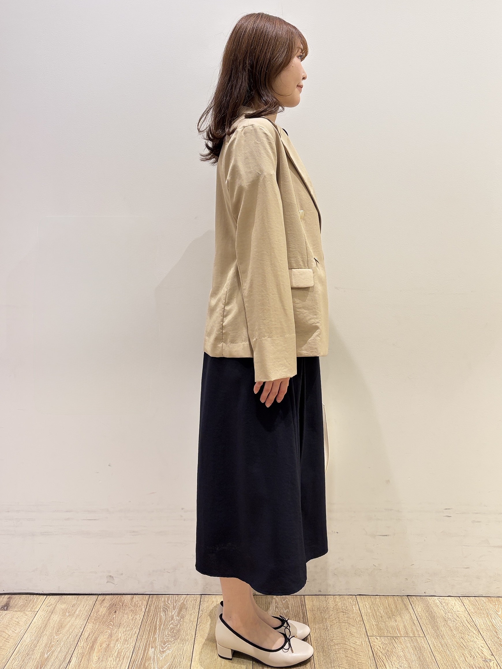 MOMOさんの「index｜《再入荷》ダブルブレストテーラードジャケット【接触冷感／吸水速乾／イージーアイロン／防シワ／洗濯機O」を使ったコーディネート