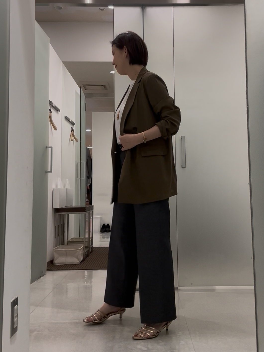 まどかさんの「UNTITLED｜◆【セットアップ可/接触冷感/通気性】ドライシアーダブルジャケット」を使ったコーディネート