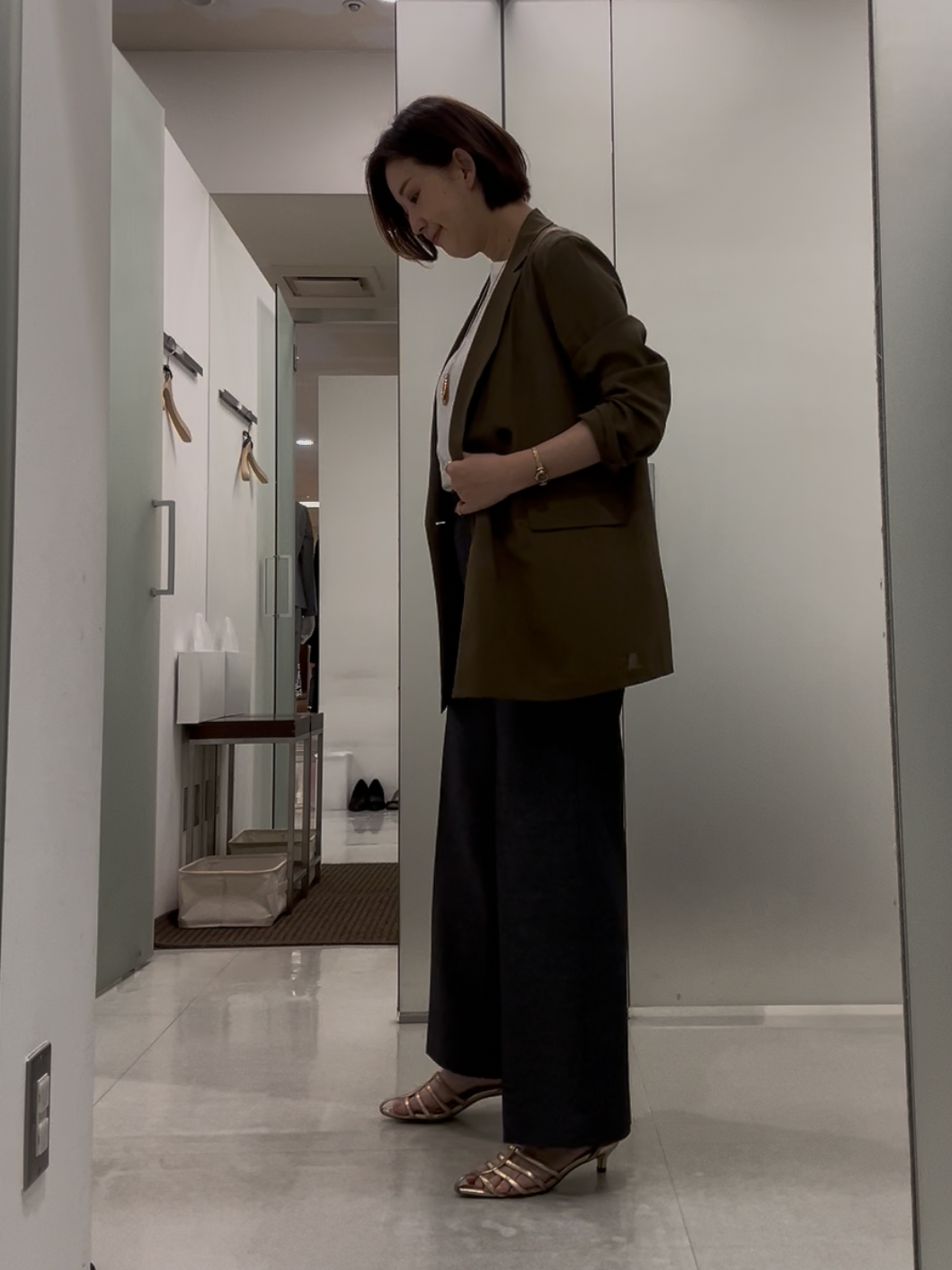 まどかさんの「UNTITLED｜◆【セットアップ可/接触冷感/通気性】ドライシアーダブルジャケット」を使ったコーディネート