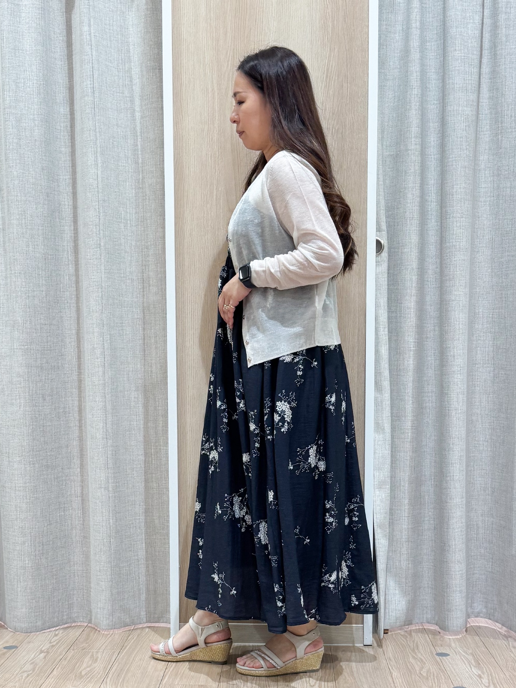 sachiさんの「grove｜高評価！【洗える/名品】大人の透け感、シアーカーディガン」を使ったコーディネート
