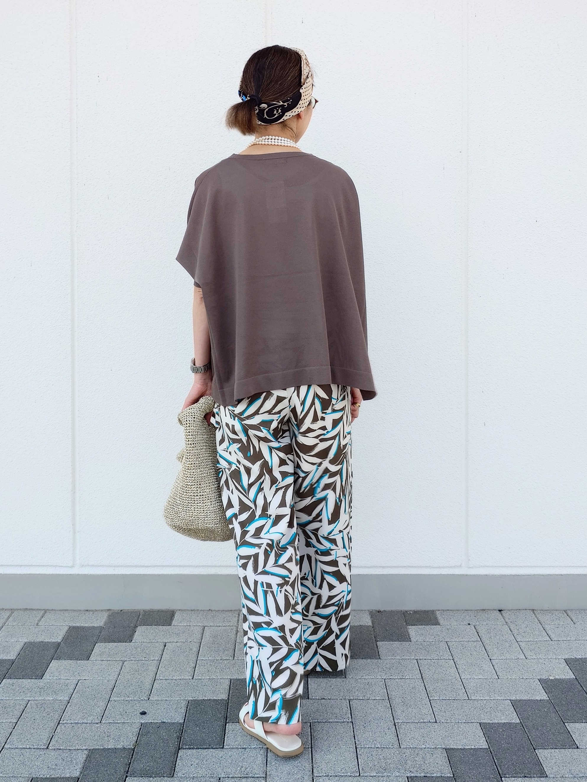 MUTSUKOさんの「UNTITLED｜【アンサンブル可/洗える】シアーレーヨンニット」を使ったコーディネート