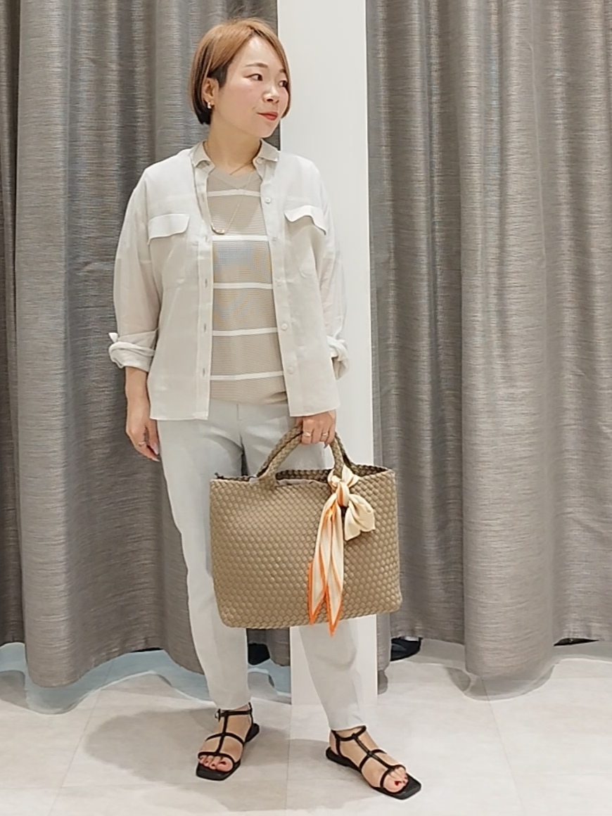 s u g iさんの「UNTITLED｜【接触冷感】ドライタッチシャツ」を使ったコーディネート