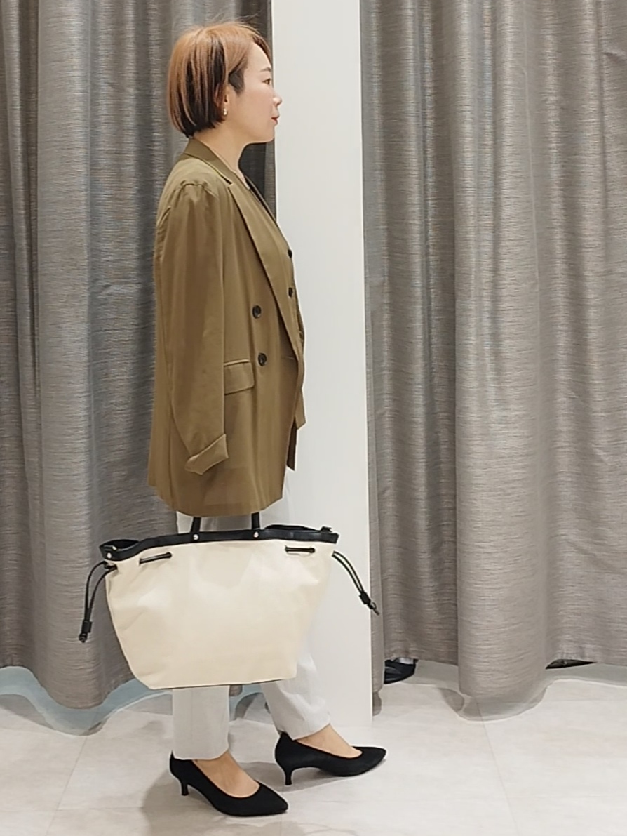 s u g iさんの「UNTITLED｜◆【セットアップ可/接触冷感/通気性】ドライシアーダブルジャケット」を使ったコーディネート