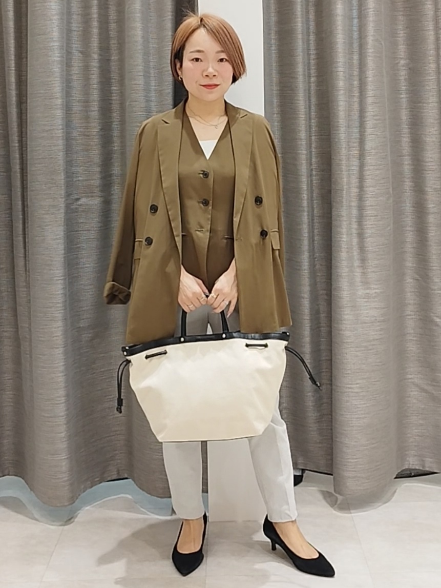 s u g iさんの「UNTITLED｜◆【セットアップ可/接触冷感/通気性】ドライシアーダブルジャケット」を使ったコーディネート