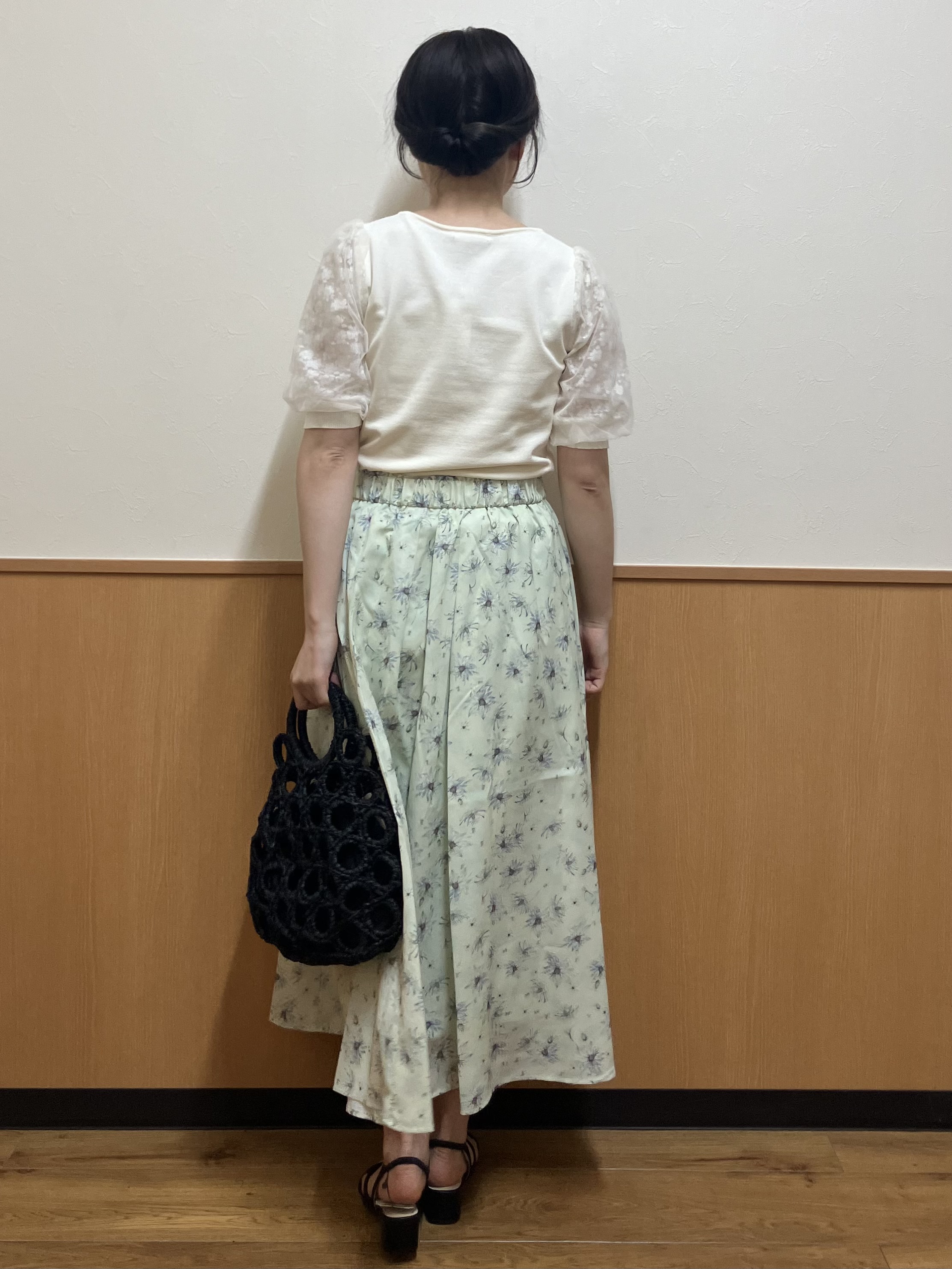 MAYUKIさんの「index｜【UVケア】レーススリーブハートネックニット《洗濯機OK／抗ピル／XS～LL》」を使ったコーディネート