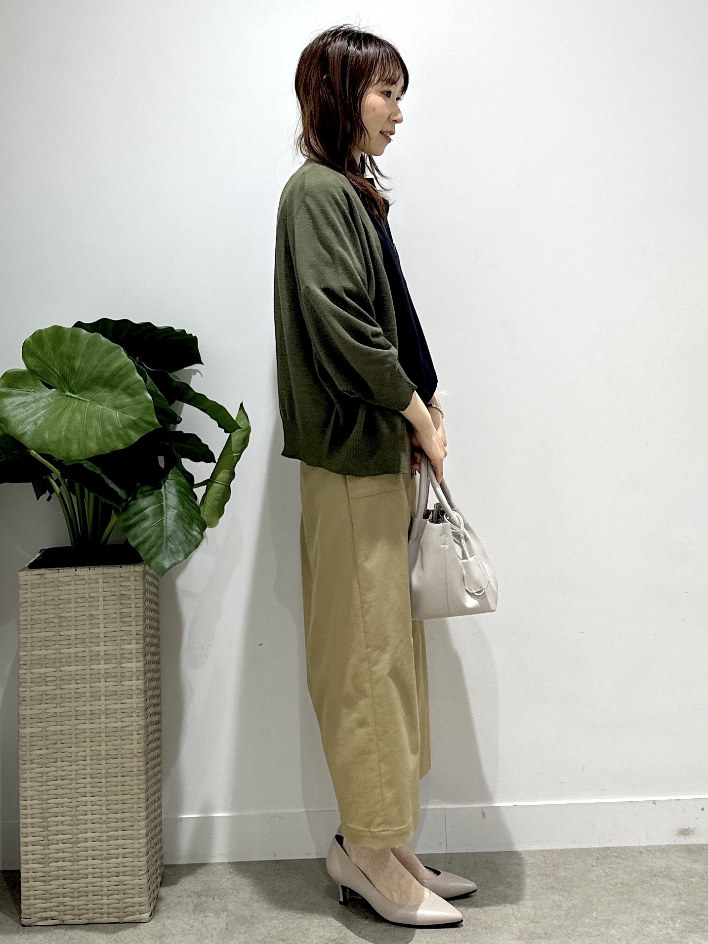 Miwaさんの「UNTITLED｜【接触冷感/汗染み防止/吸水速乾/UVカット】シャーリングプルオーバー」を使ったコーディネート