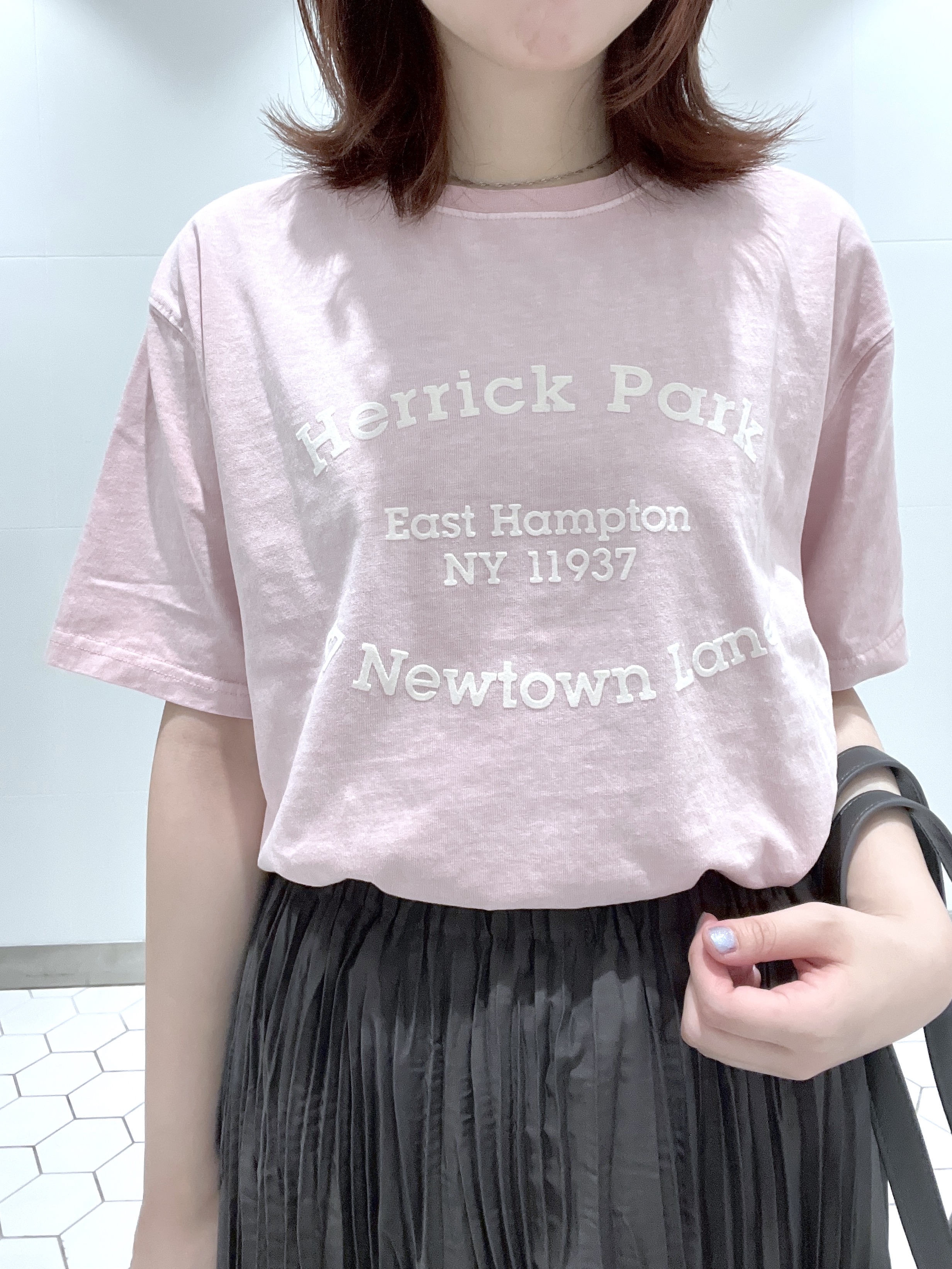 Makinoさんの「Dessin｜【洗える】チェック柄シアークルーネックカーディガン」を使ったコーディネート