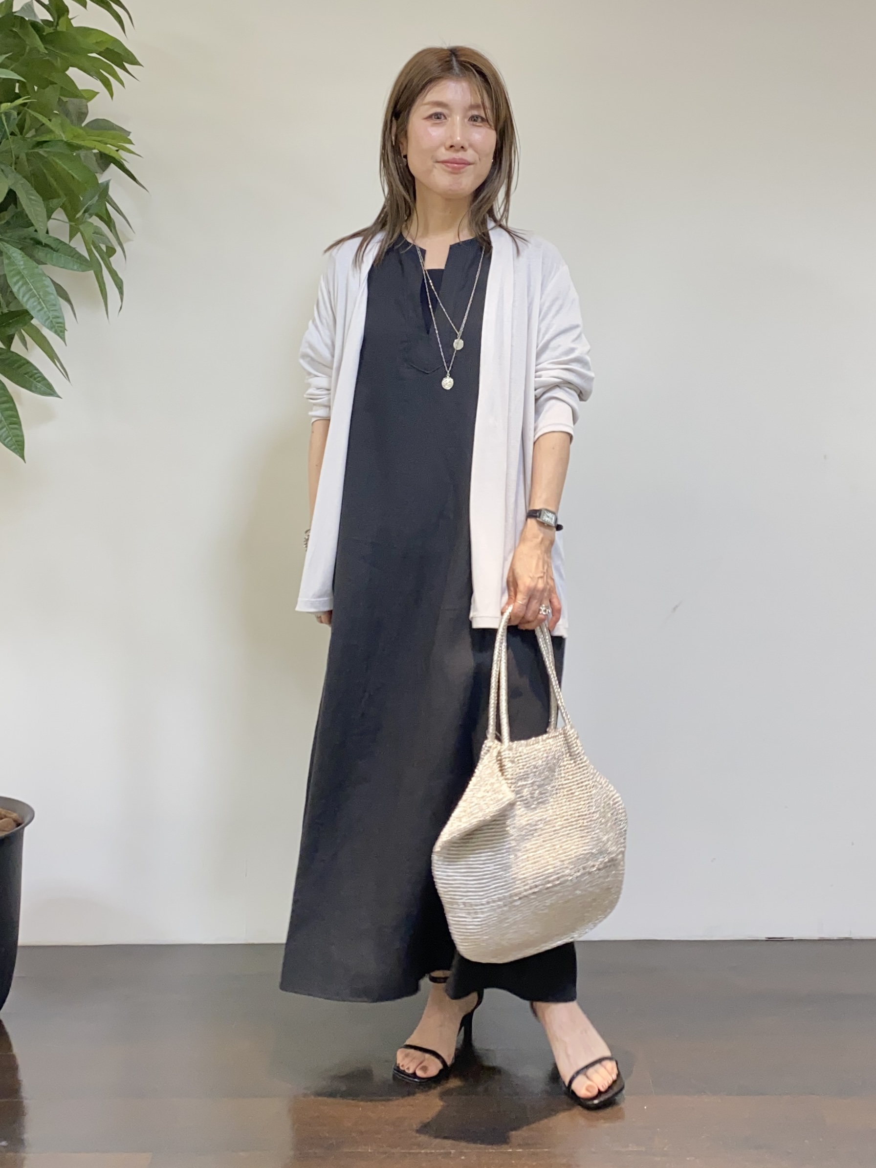tomoさんの「UNTITLED｜【接触冷感/UVカット/遮熱機能】フライスジャージカーディガン」を使ったコーディネート