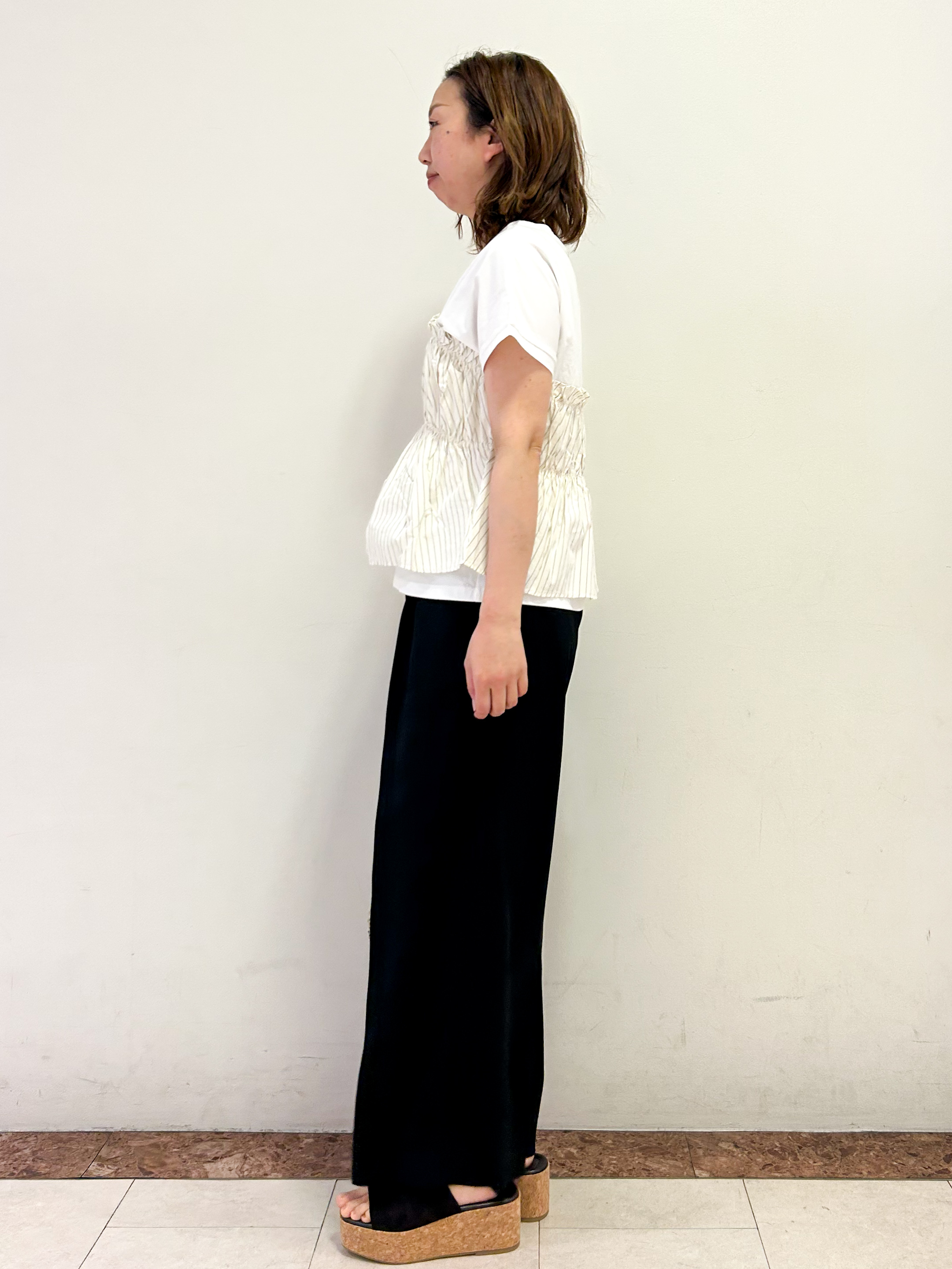 madokaさんの「OPAQUE.CLIP｜ビスチェドッキングTシャツ【洗濯機OK】」を使ったコーディネート