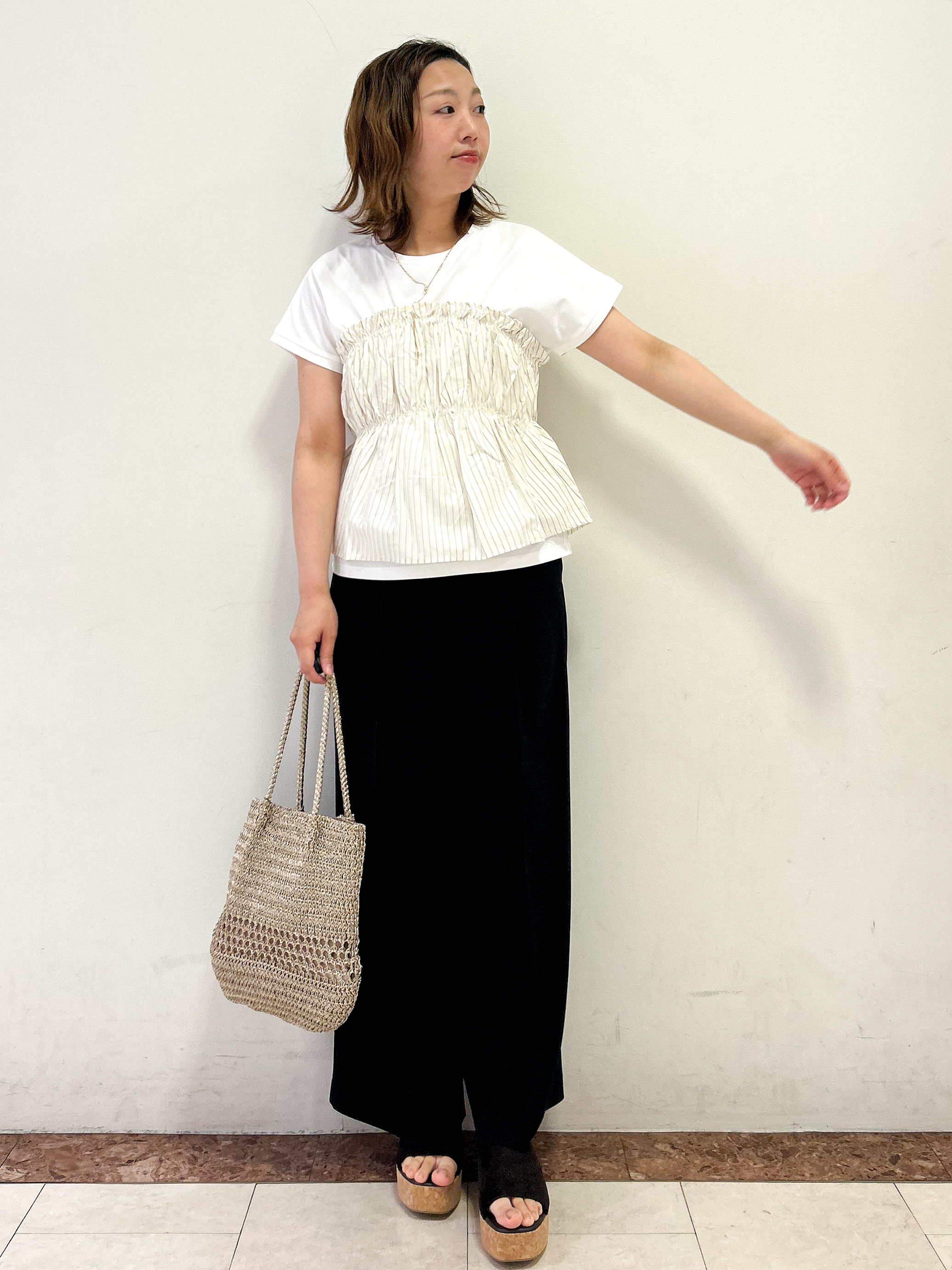 madokaさんの「OPAQUE.CLIP｜ビスチェドッキングTシャツ【洗濯機OK】」を使ったコーディネート