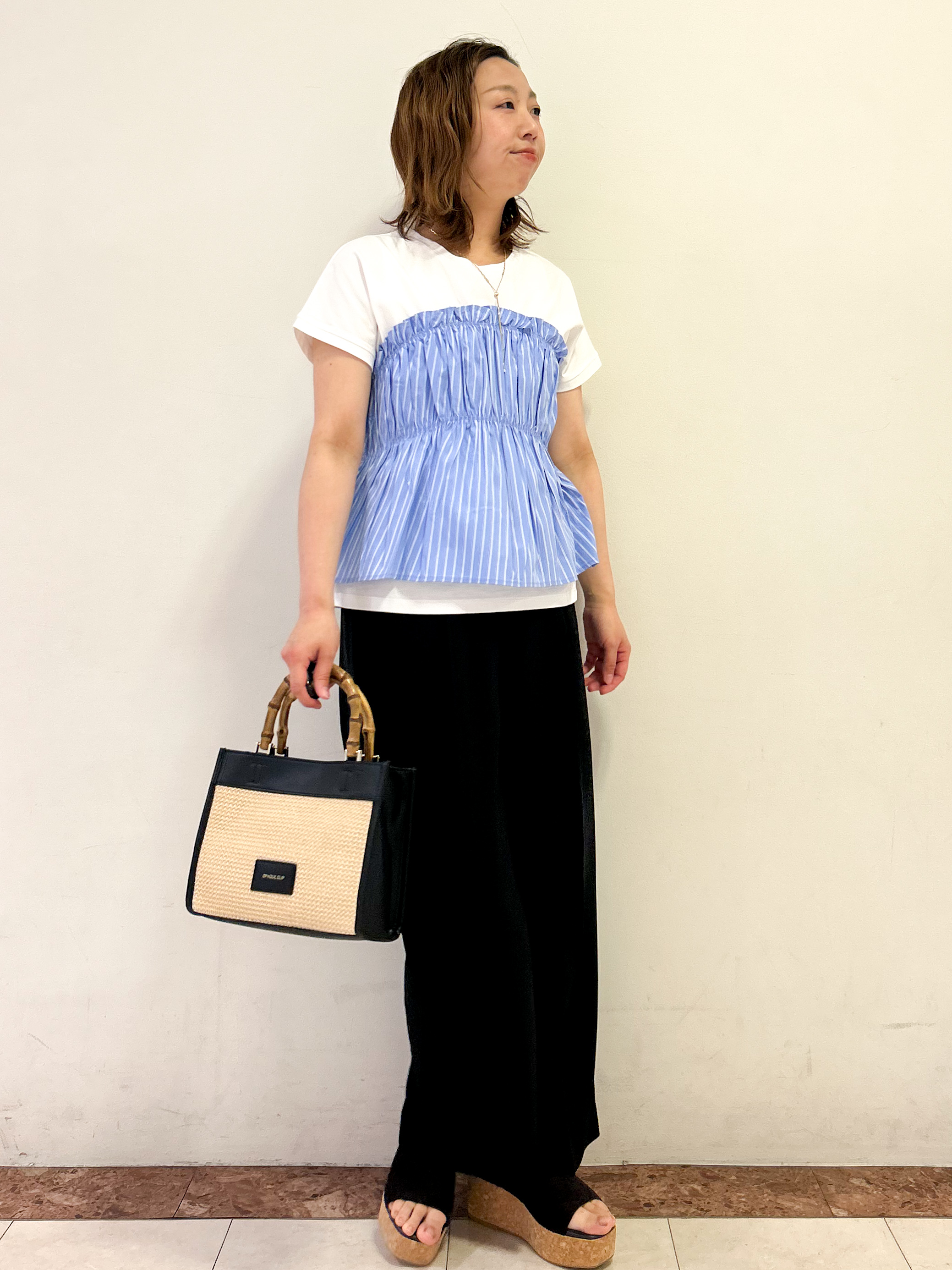 madokaさんの「OPAQUE.CLIP｜ビスチェドッキングTシャツ【洗濯機OK】」を使ったコーディネート