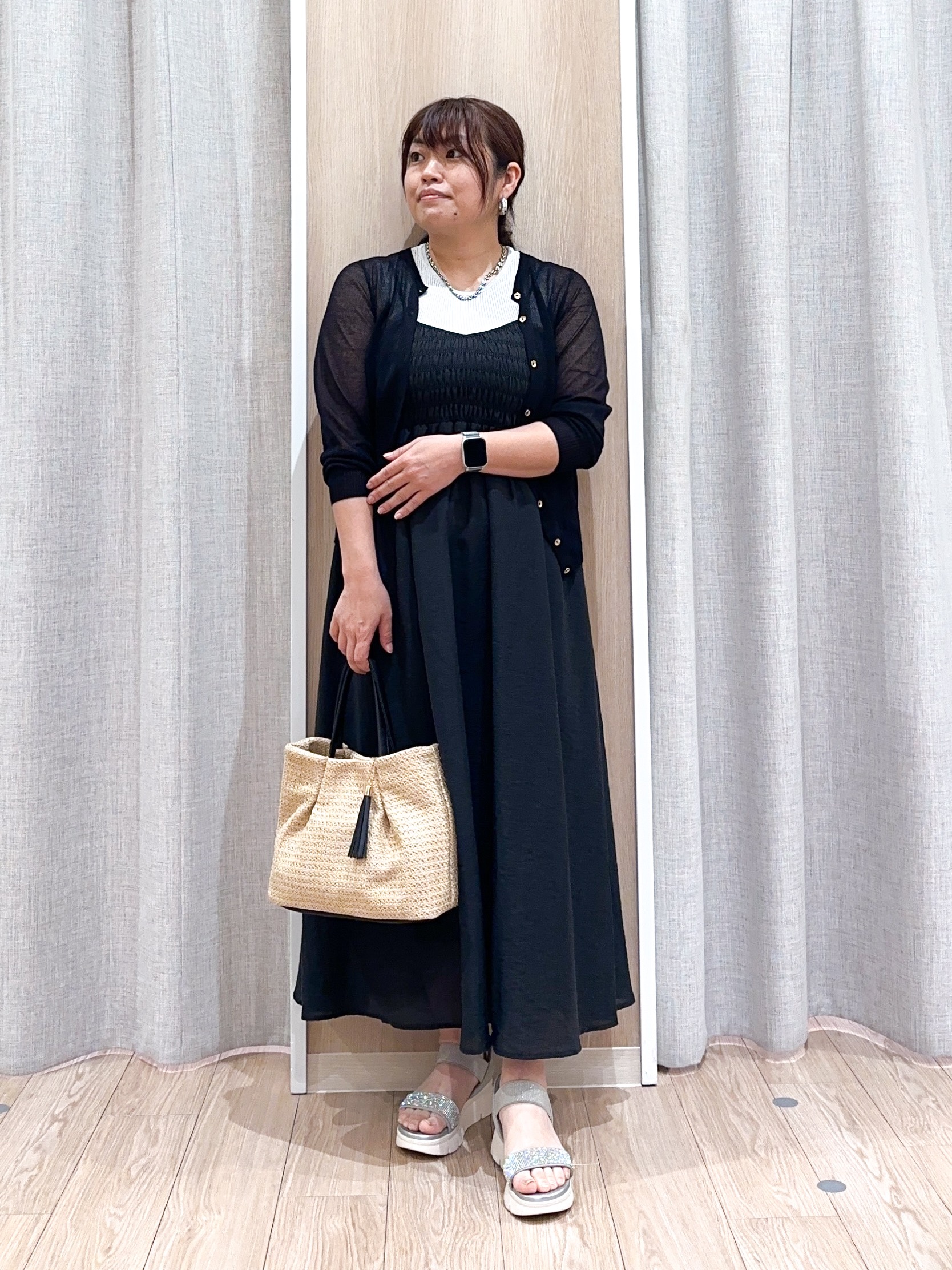 naoさんの「grove｜高評価！【洗える/名品】大人の透け感、シアーカーディガン」を使ったコーディネート