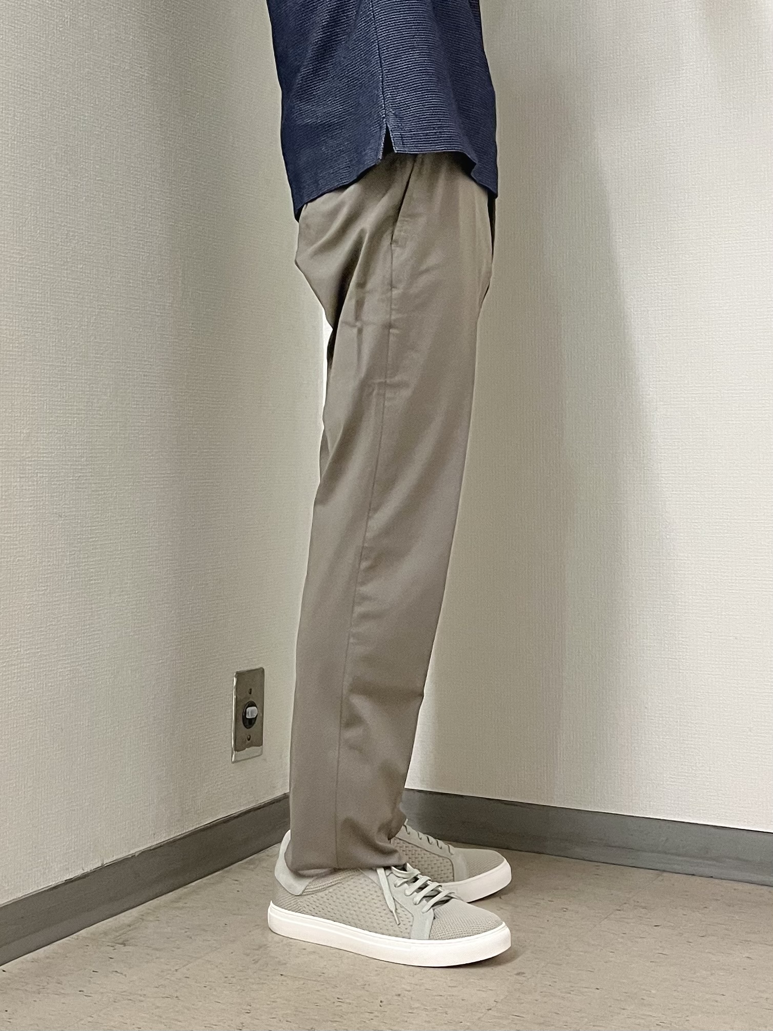 URAさんの「TAKEO KIKUCHI｜【360&deg;ストレッチ／軽量】None Of Stress ライト ジャケット（セットアップ対応）」を使ったコーディネート