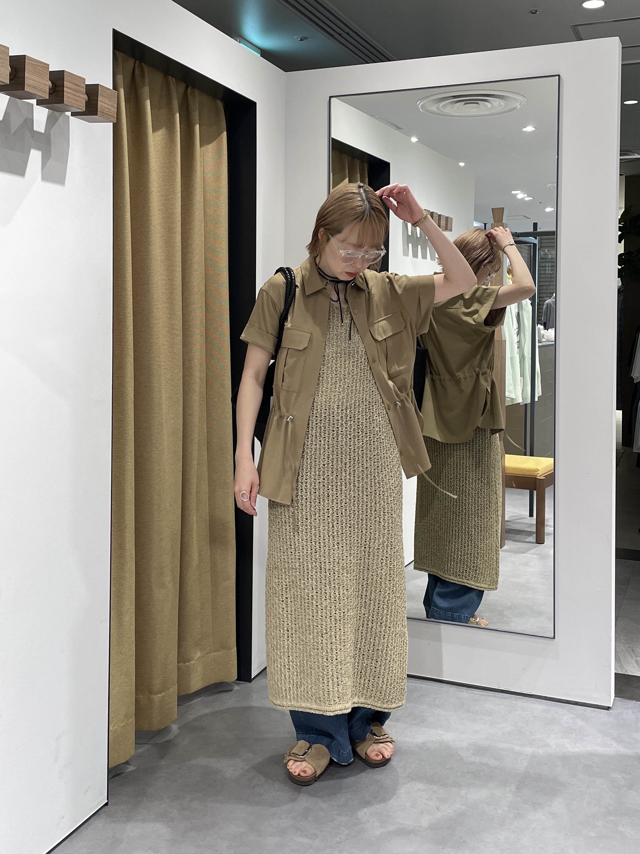 mikuさんの「INDIVI｜Comfy SET UP｜サファリシャツ【セットアップ対応／通勤／カセット服／接触冷感／UVカット】」を使ったコーディネート