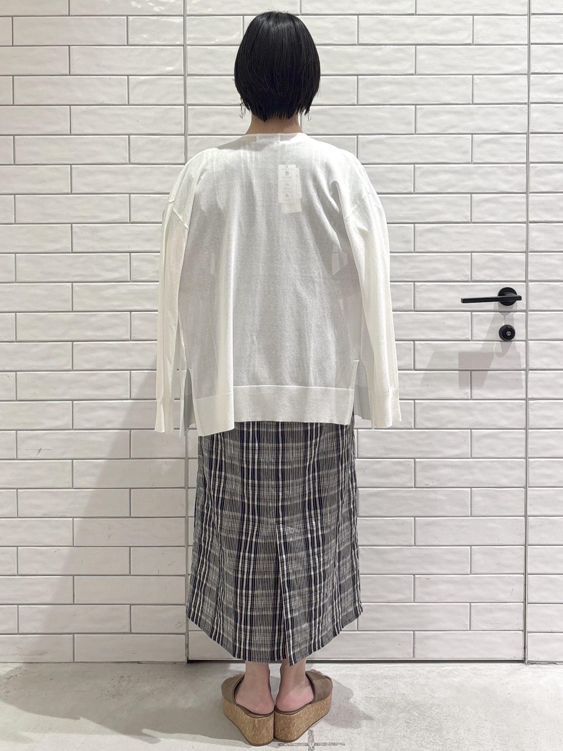 ayumiさんの「OPAQUE.CLIP｜【接触冷感】ニットカーディガン《洗濯機OK／抗ピリング》」を使ったコーディネート