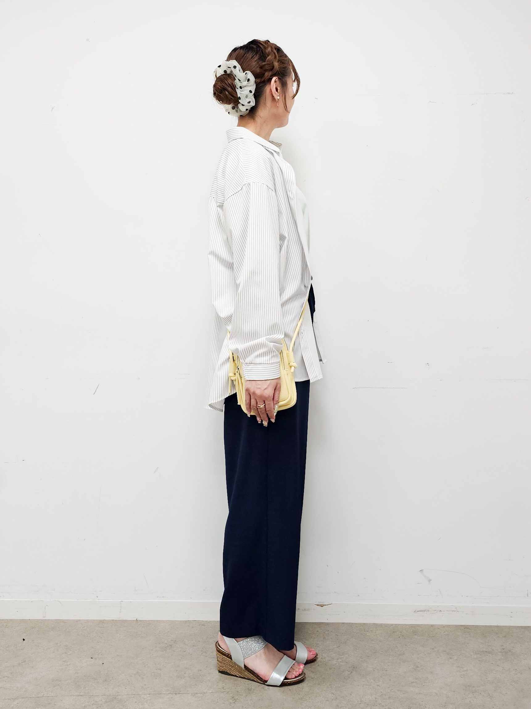 ゆゆさんの「SHOO･LA･RUE｜【UV/吸水速乾/洗濯後しわになりにくい】ラッシュガードにもなる ストライプシャツ」を使ったコーディネート