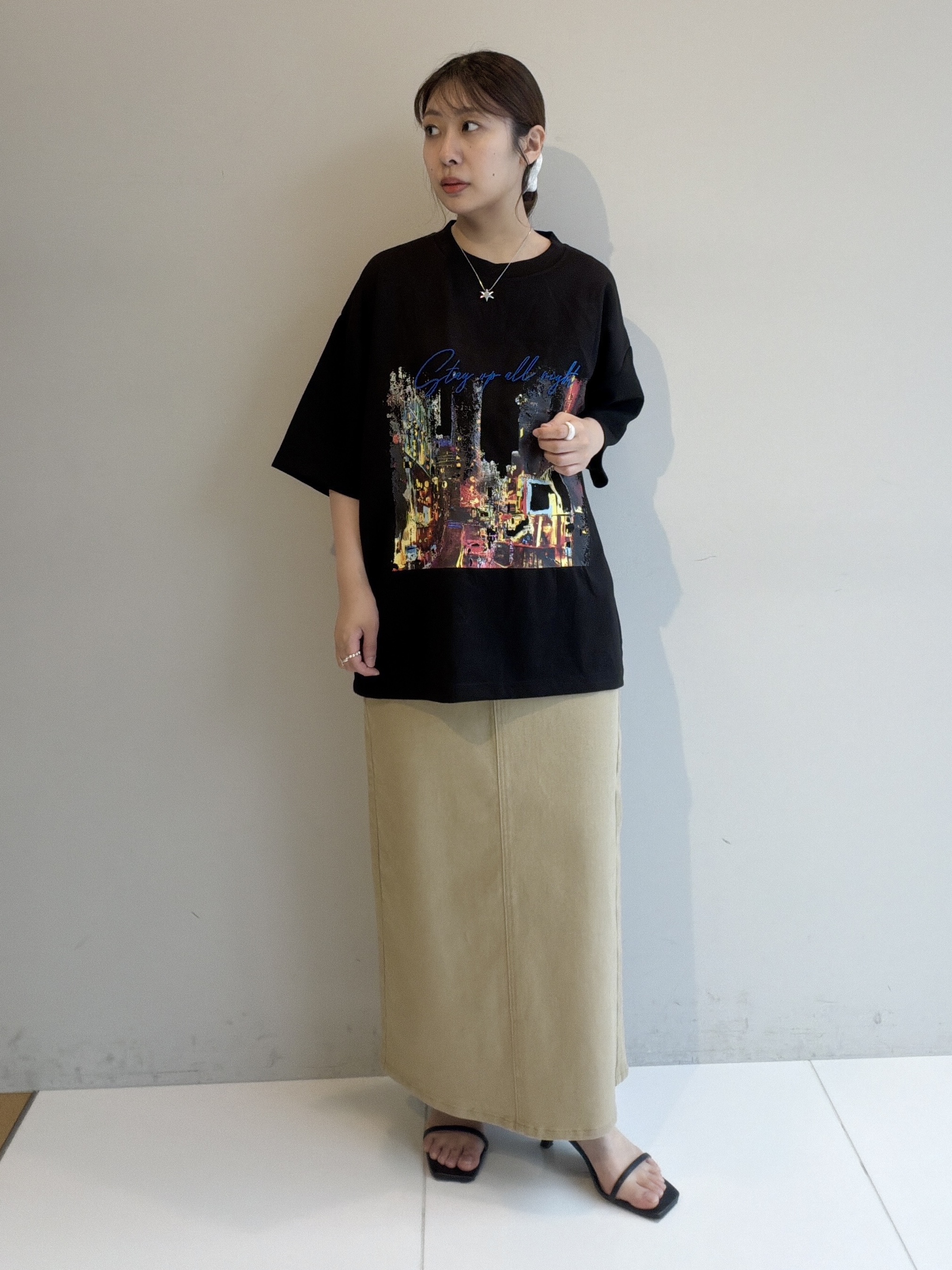 abeさんの「tk.TAKEO KIKUCHI｜ブラシ刺繍半袖Ｔシャツ」を使ったコーディネート