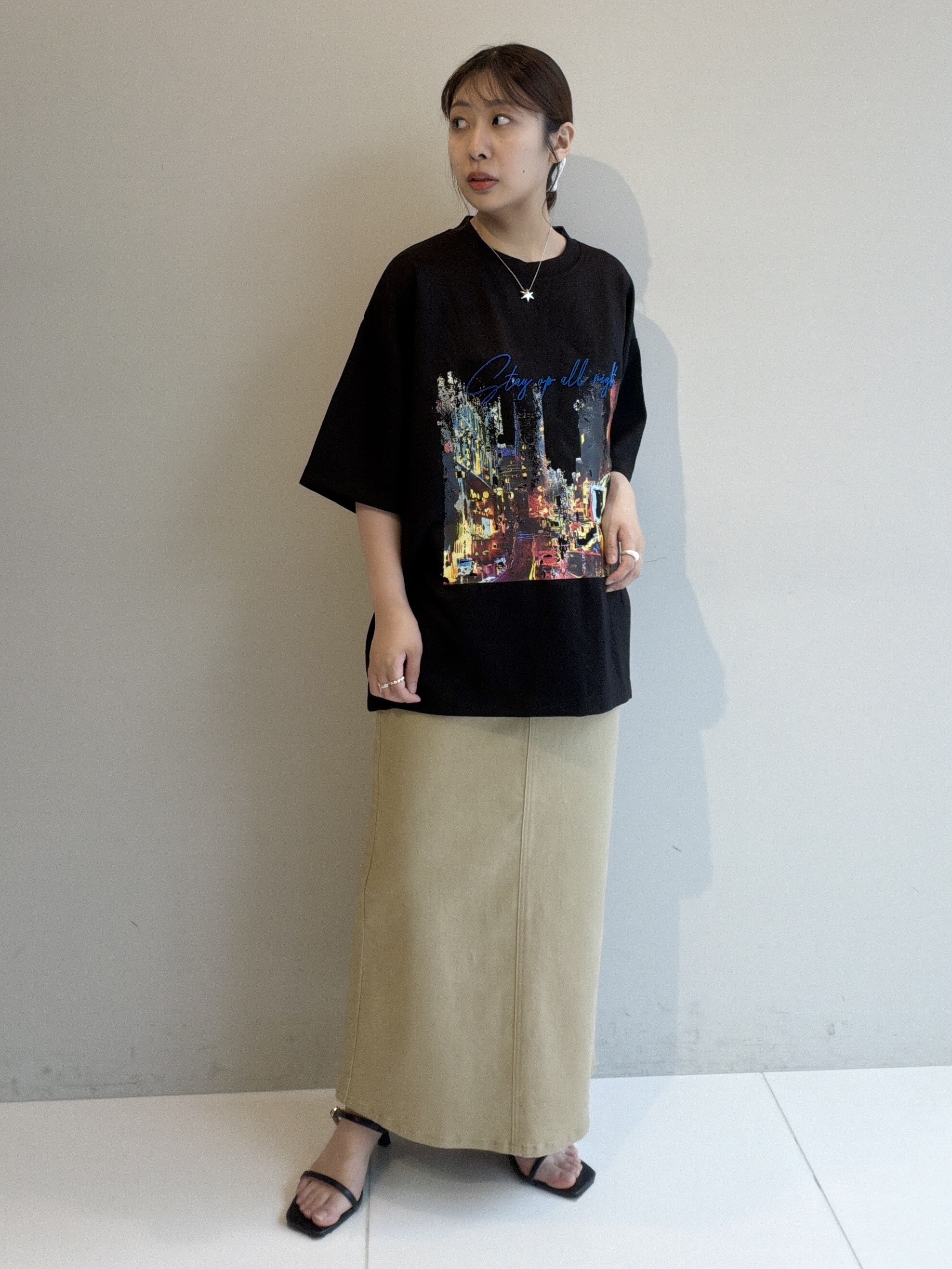 abeさんの「tk.TAKEO KIKUCHI｜ブラシ刺繍半袖Ｔシャツ」を使ったコーディネート