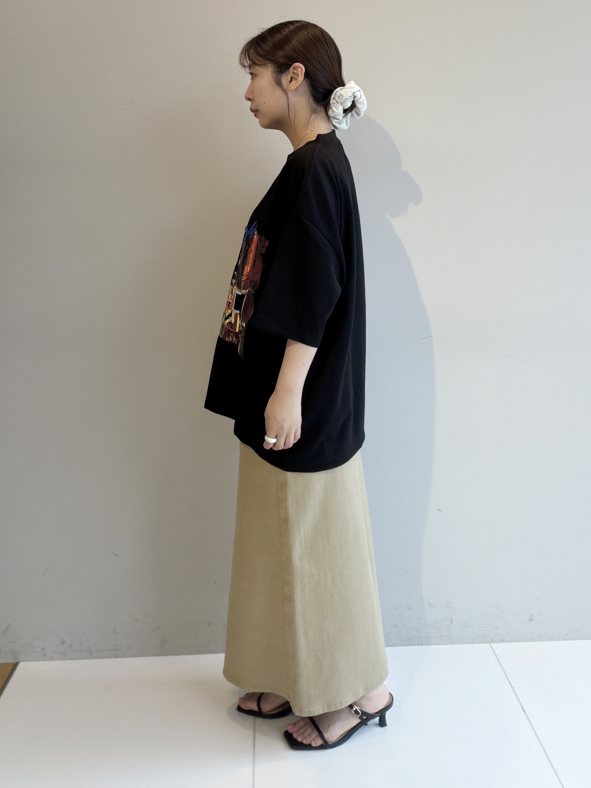 abeさんの「tk.TAKEO KIKUCHI｜ブラシ刺繍半袖Ｔシャツ」を使ったコーディネート