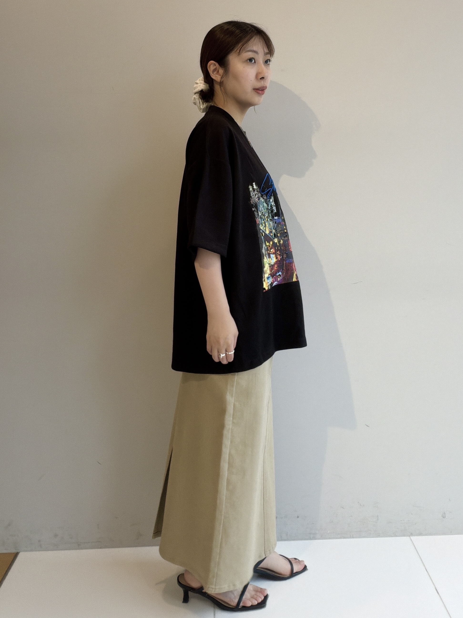 abeさんの「tk.TAKEO KIKUCHI｜ブラシ刺繍半袖Ｔシャツ」を使ったコーディネート
