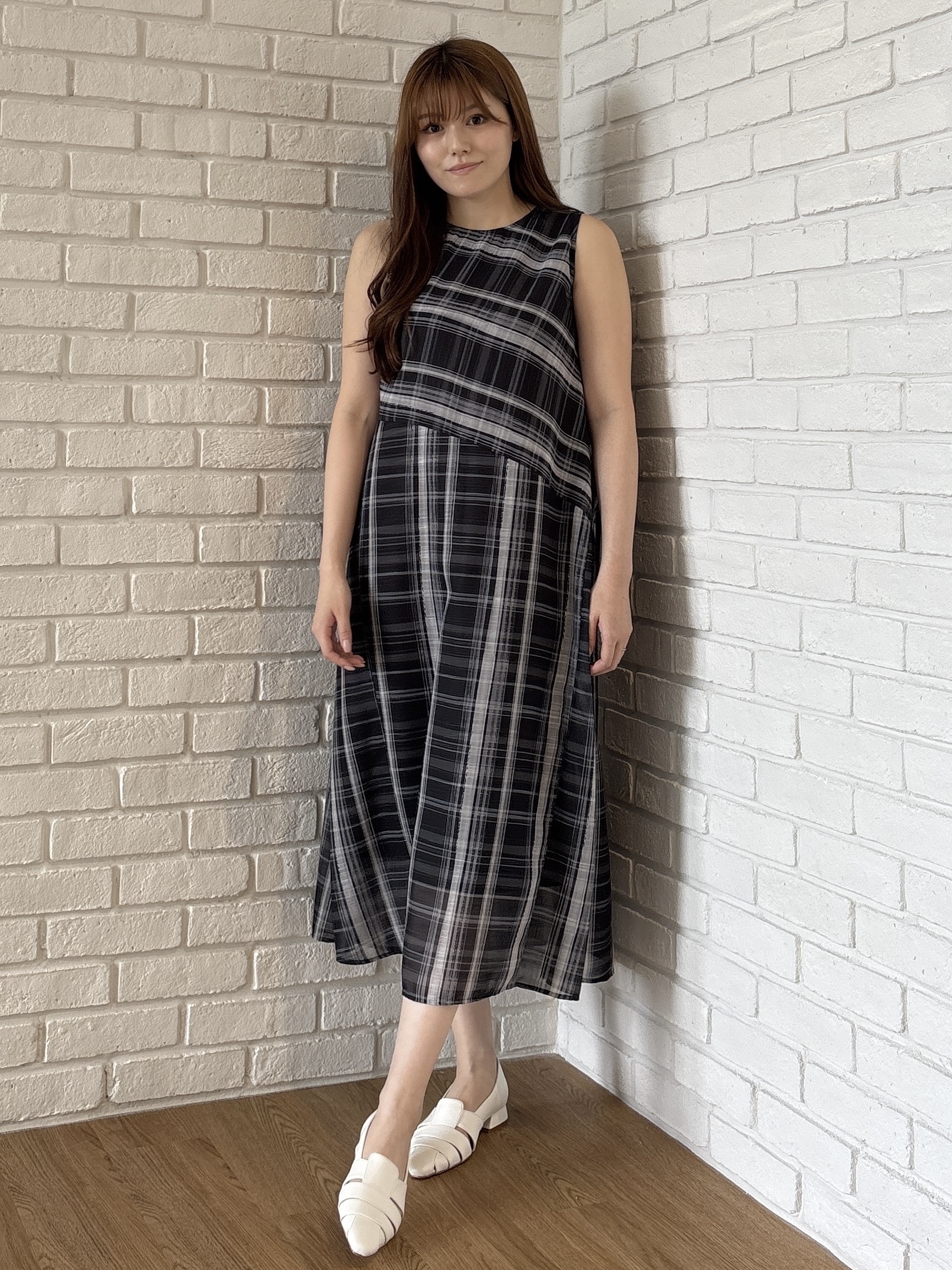 sayaさんの「grove｜【洗える・体型カバー】アートチェックワンピース」を使ったコーディネート