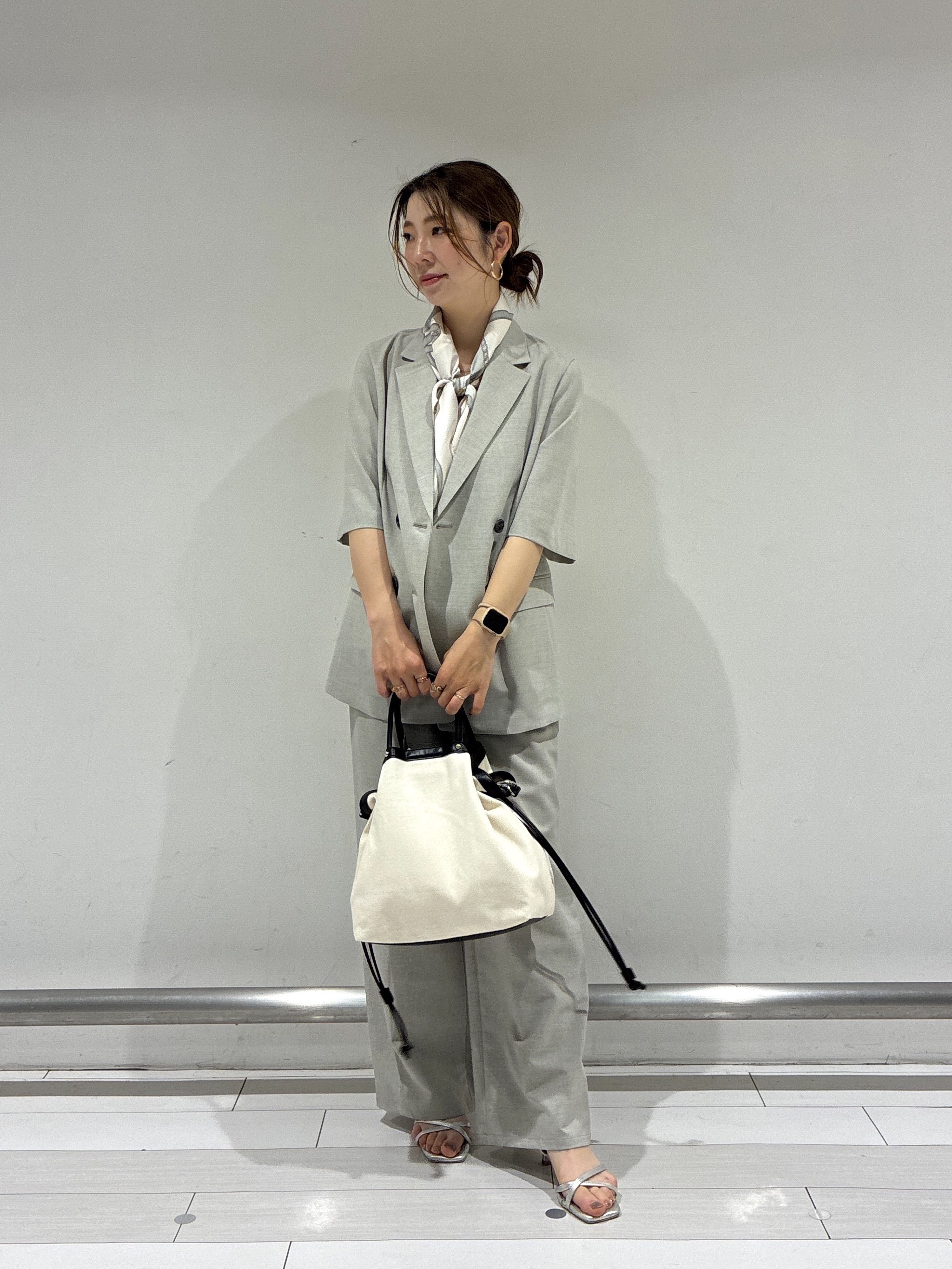 Rinさんの「UNTITLED｜【シワになりにくい/セットアップ可/接触冷感】ハーフスリーブジャケット」を使ったコーディネート
