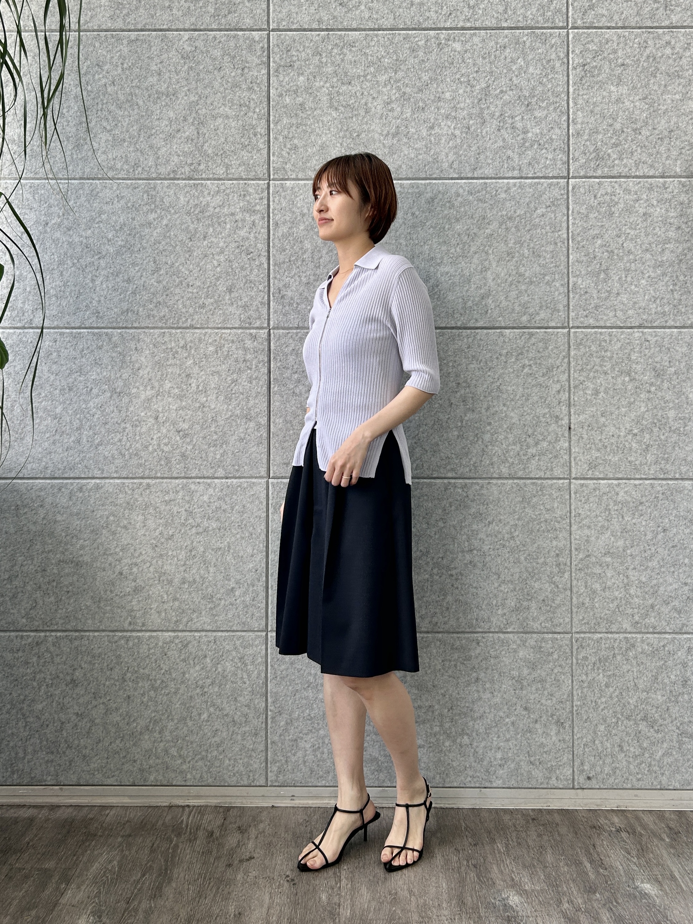 harunaさんの「CODE A｜rib zip cardigan」を使ったコーディネート