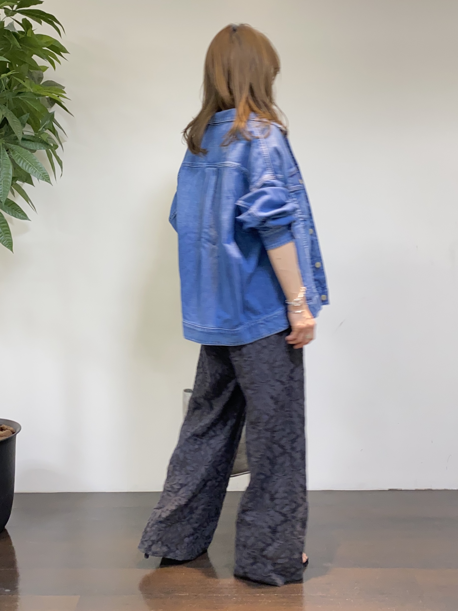 tomoさんの「UNTITLED｜【Healthy DENIM】別注Bran／デニムジャケット」を使ったコーディネート
