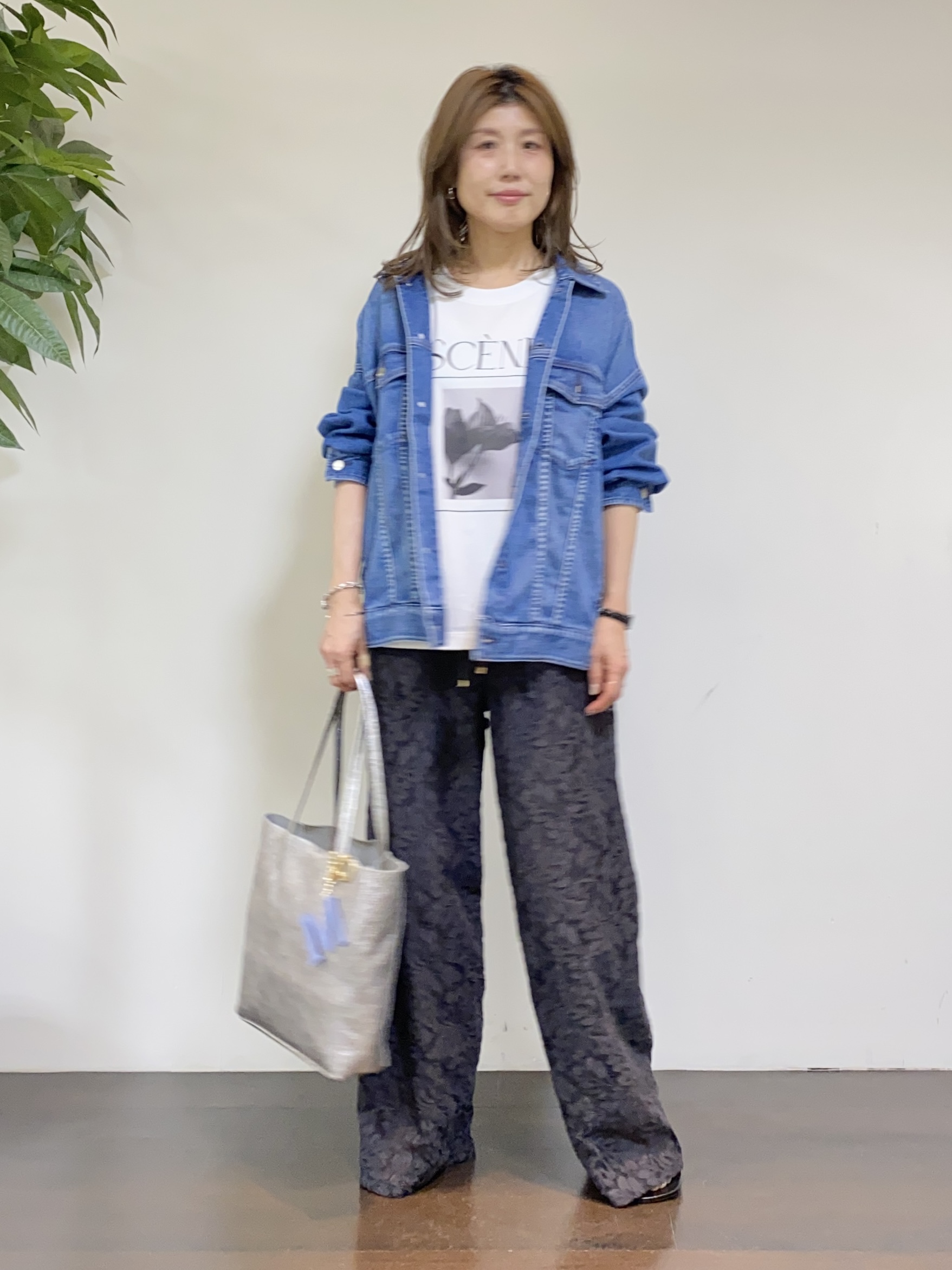 tomoさんの「UNTITLED｜【Healthy DENIM】別注Bran／デニムジャケット」を使ったコーディネート