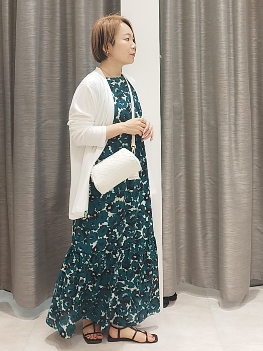 s u g iさんの「UNTITLED｜【接触冷感/UVカット/遮熱機能】フライスジャージカーディガン」を使ったコーディネート