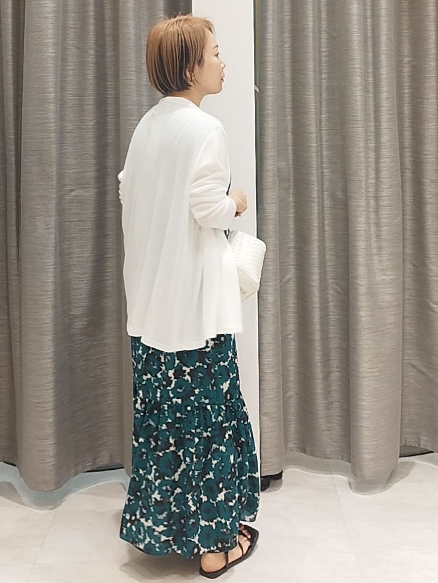s u g iさんの「UNTITLED｜【接触冷感/UVカット/遮熱機能】フライスジャージカーディガン」を使ったコーディネート