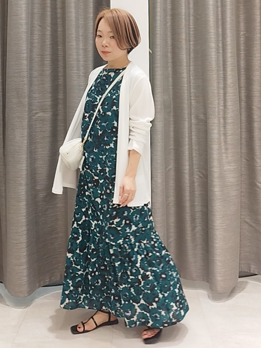 s u g iさんの「UNTITLED｜【接触冷感/UVカット/遮熱機能】フライスジャージカーディガン」を使ったコーディネート