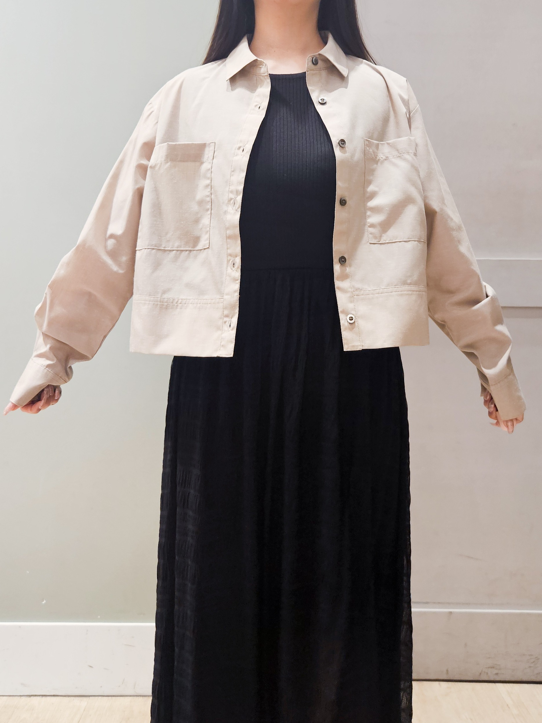 maiさんの「grove｜【イージーケア】麻混クロップドシャツ」を使ったコーディネート