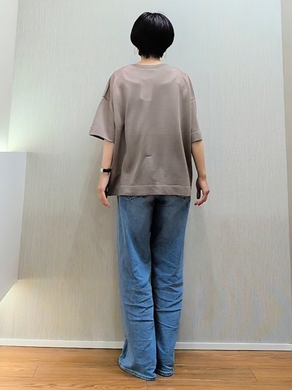 ミズタさんの「UNTITLED｜【アンサンブル可/Tシャツ風/ゆったり】リラックスニットトップス」を使ったコーディネート