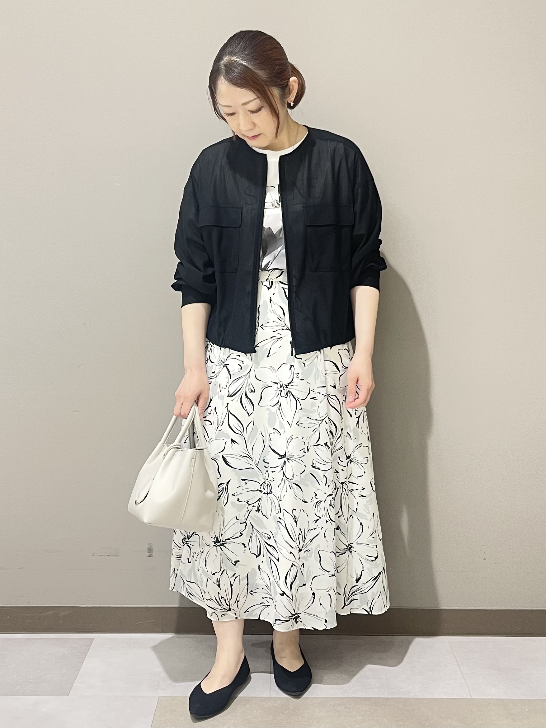 Tomoさんの「UNTITLED｜◆【洗える】シアーブルゾン」を使ったコーディネート