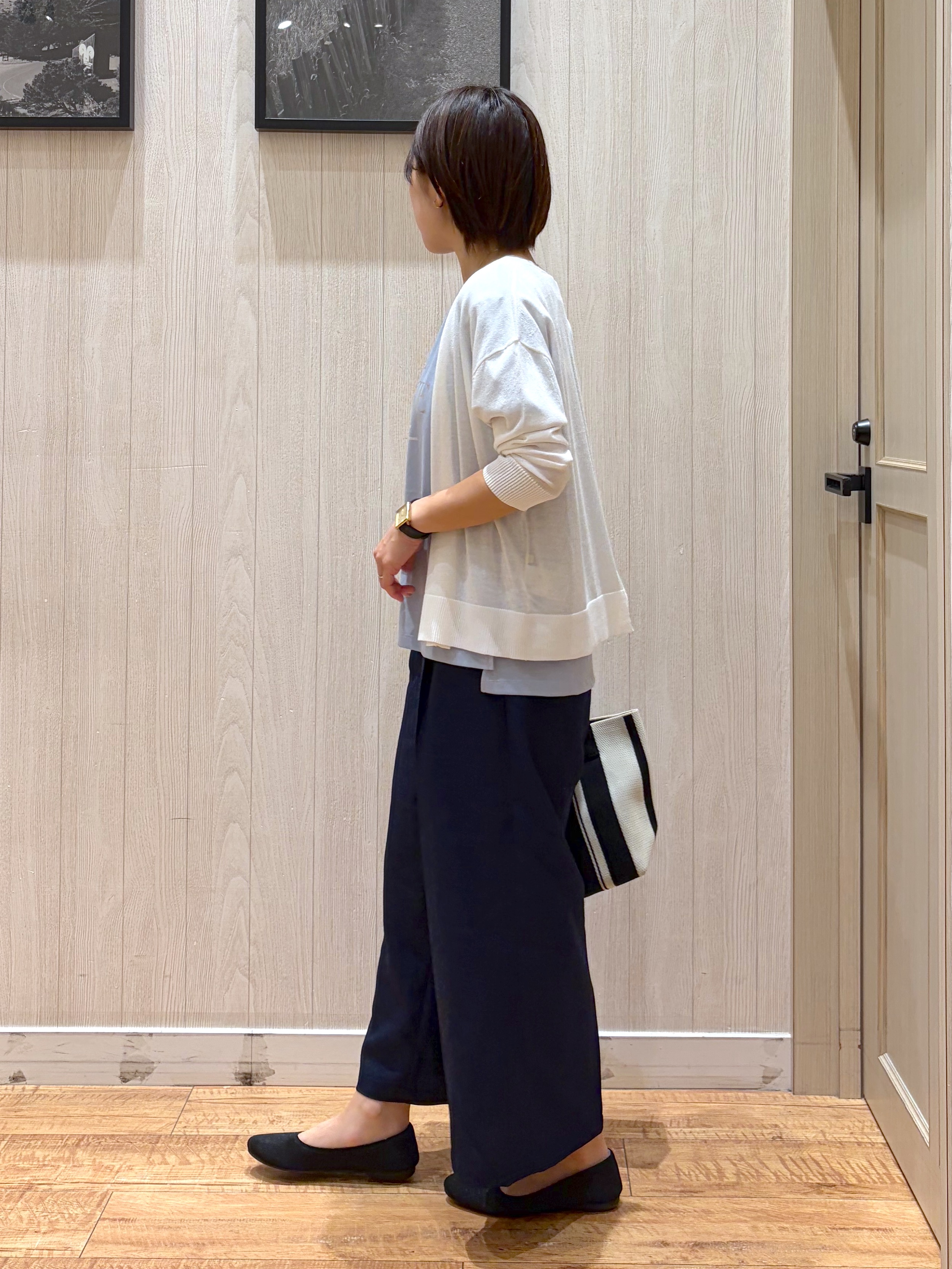 shirayuuuさんの「SHOO･LA･RUE｜【洗濯機可/S-LL】オンにもオフにも マルチに使えるボタンレスカーディガン」を使ったコーディネート