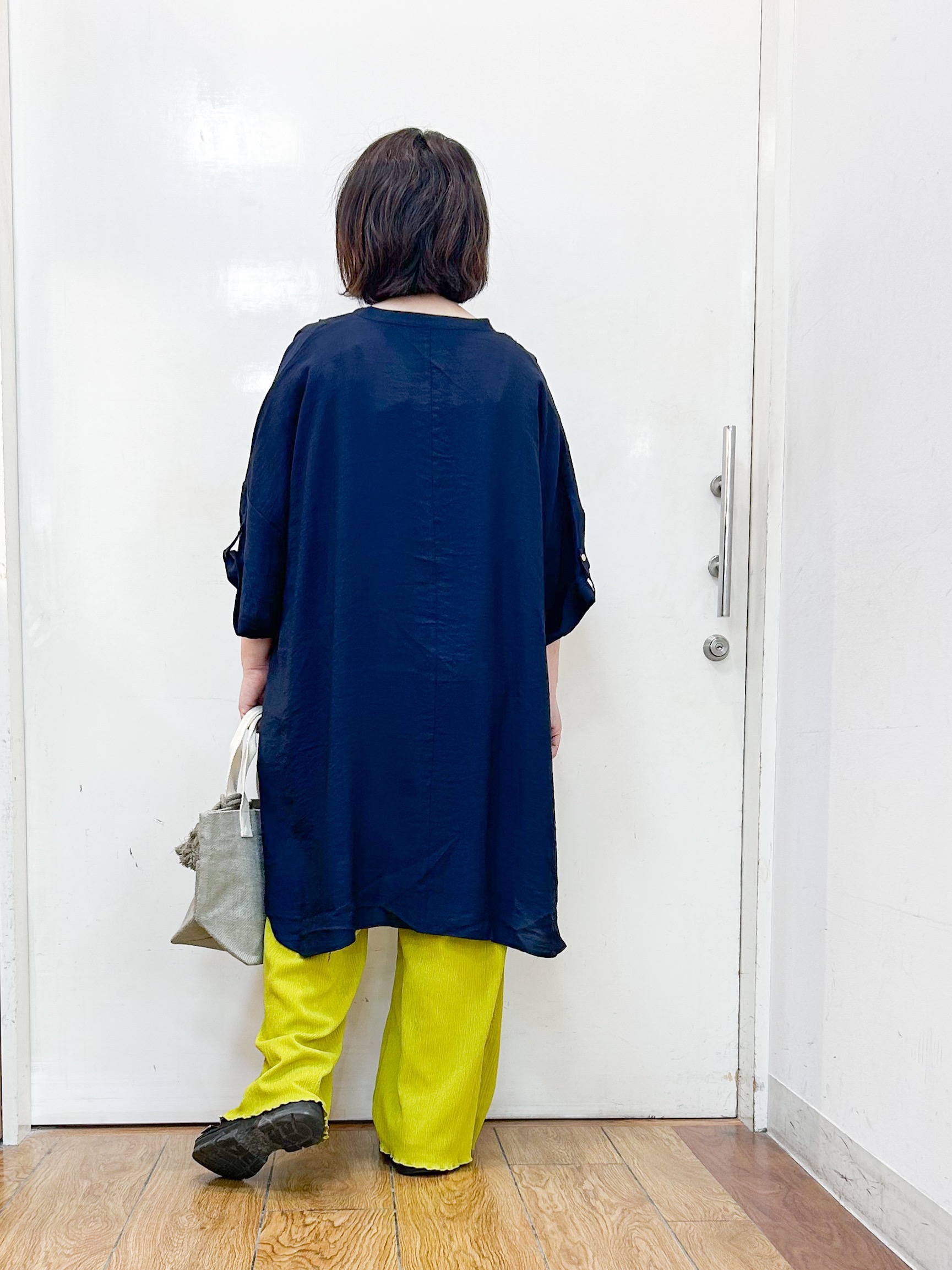 haruさんの「SHOO･LA･RUE｜【S-LL/洗濯機可】気になる体型すっぽり隠す スキッパードルマンチュニック」を使ったコーディネート