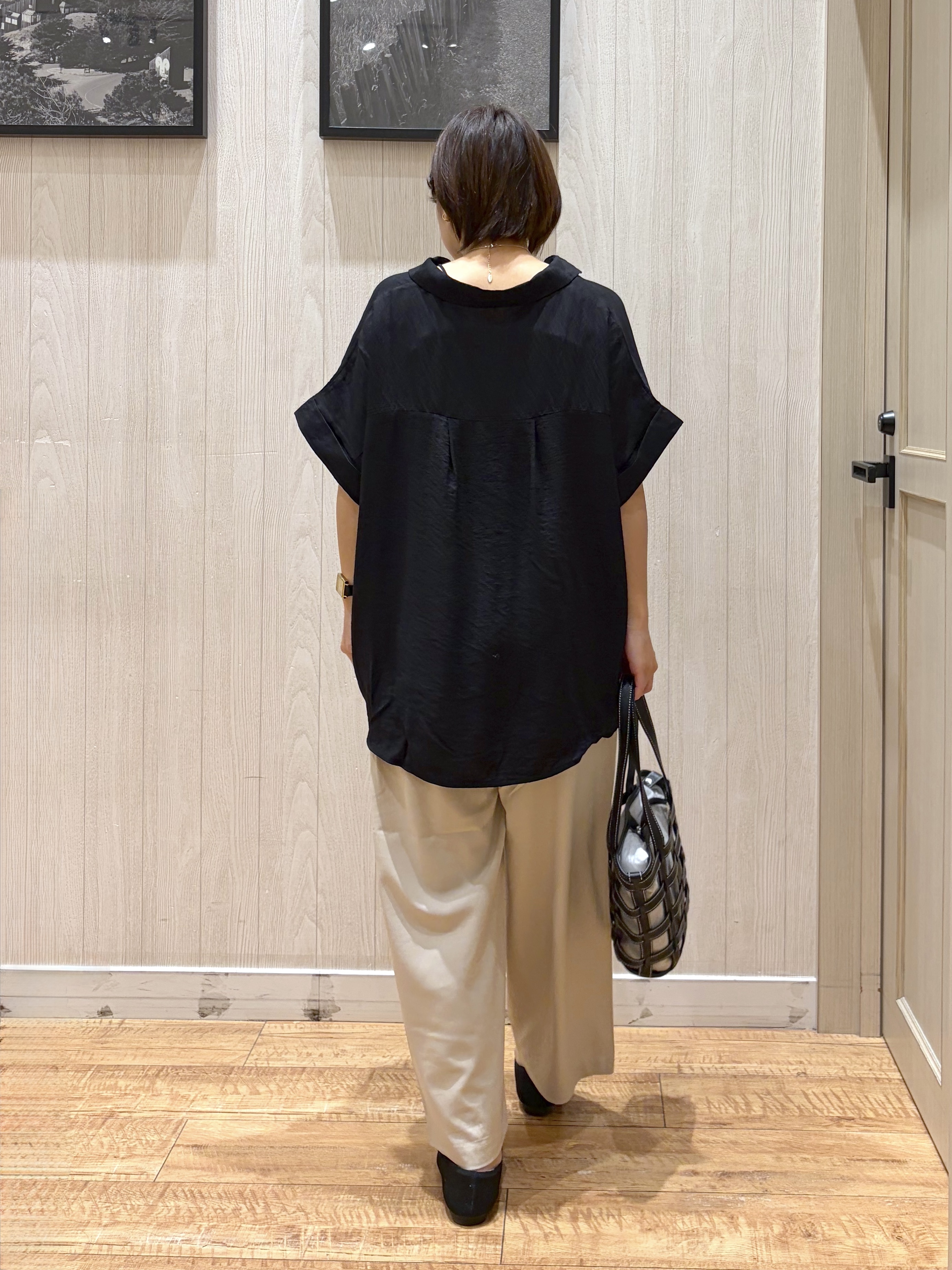 shirayuuuさんの「SHOO･LA･RUE｜【S-LL/洗濯機可】インせず着られる 裾タック スキッパーシャツ」を使ったコーディネート