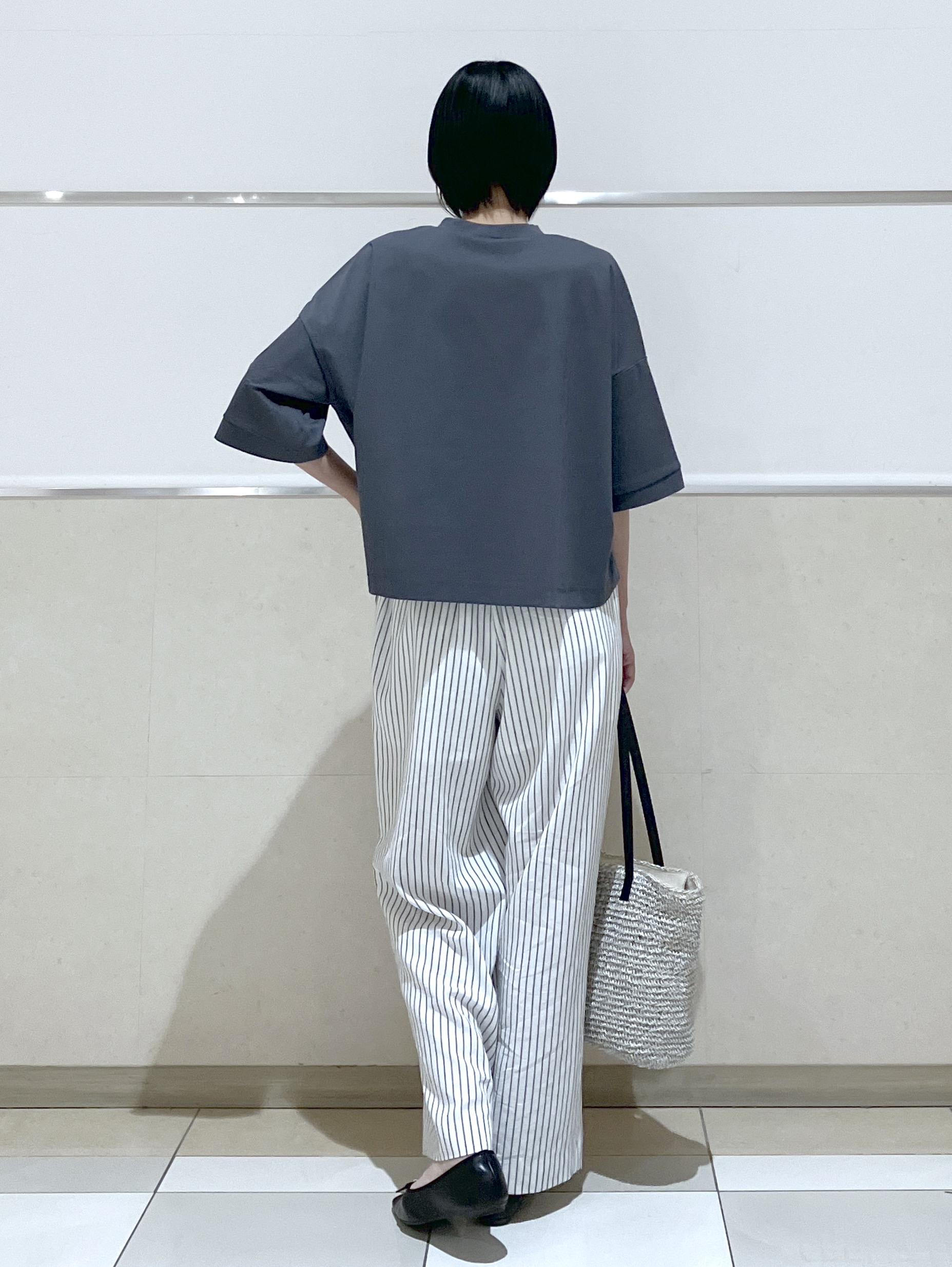 eriko さんの「Dessin｜【体型カバー】美光沢カットソーボクシーシルエット」を使ったコーディネート
