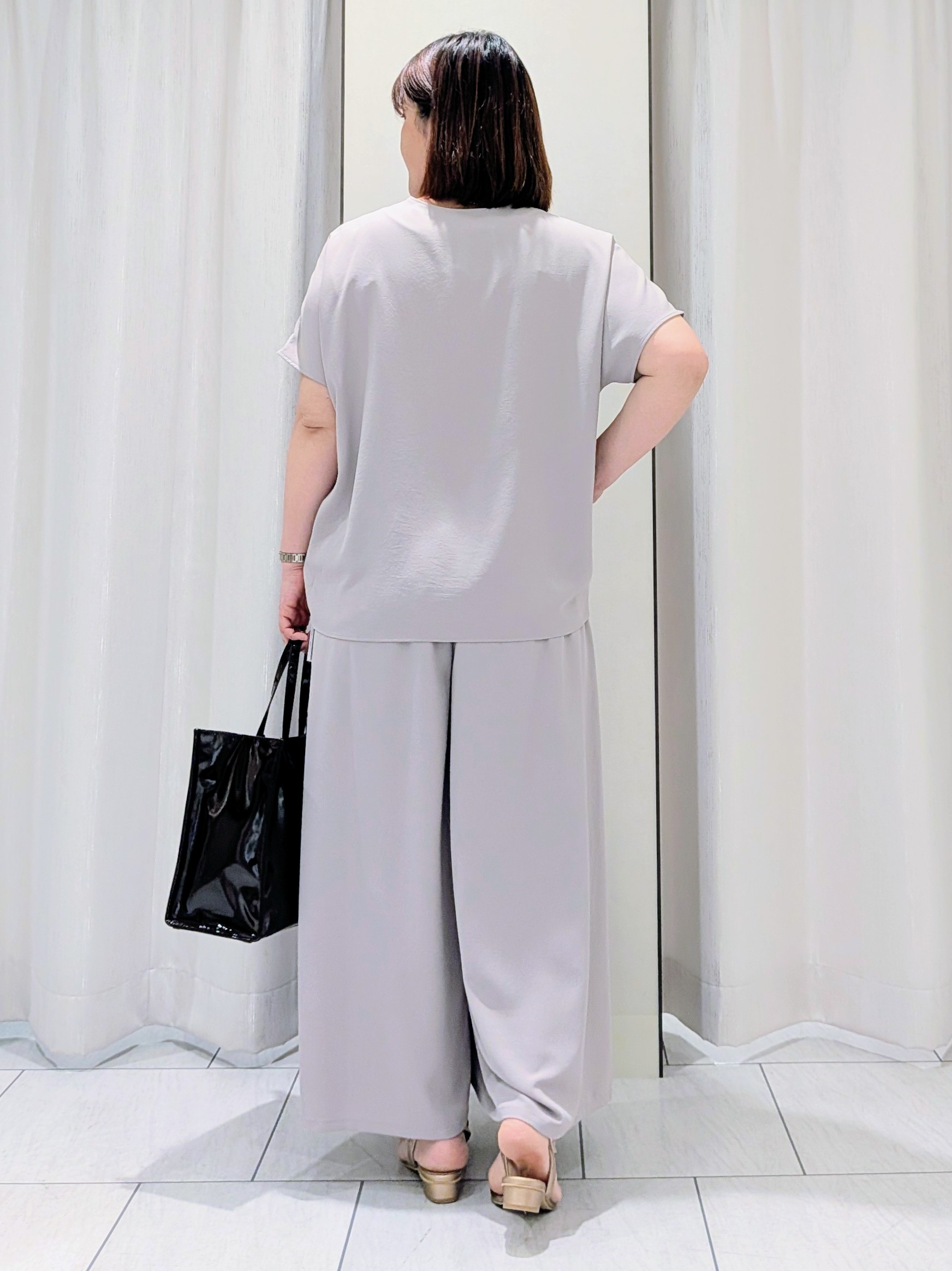 Onumaさんの「UNTITLED｜【日除け・冷房対策に】コットンリネンカーディガン」を使ったコーディネート